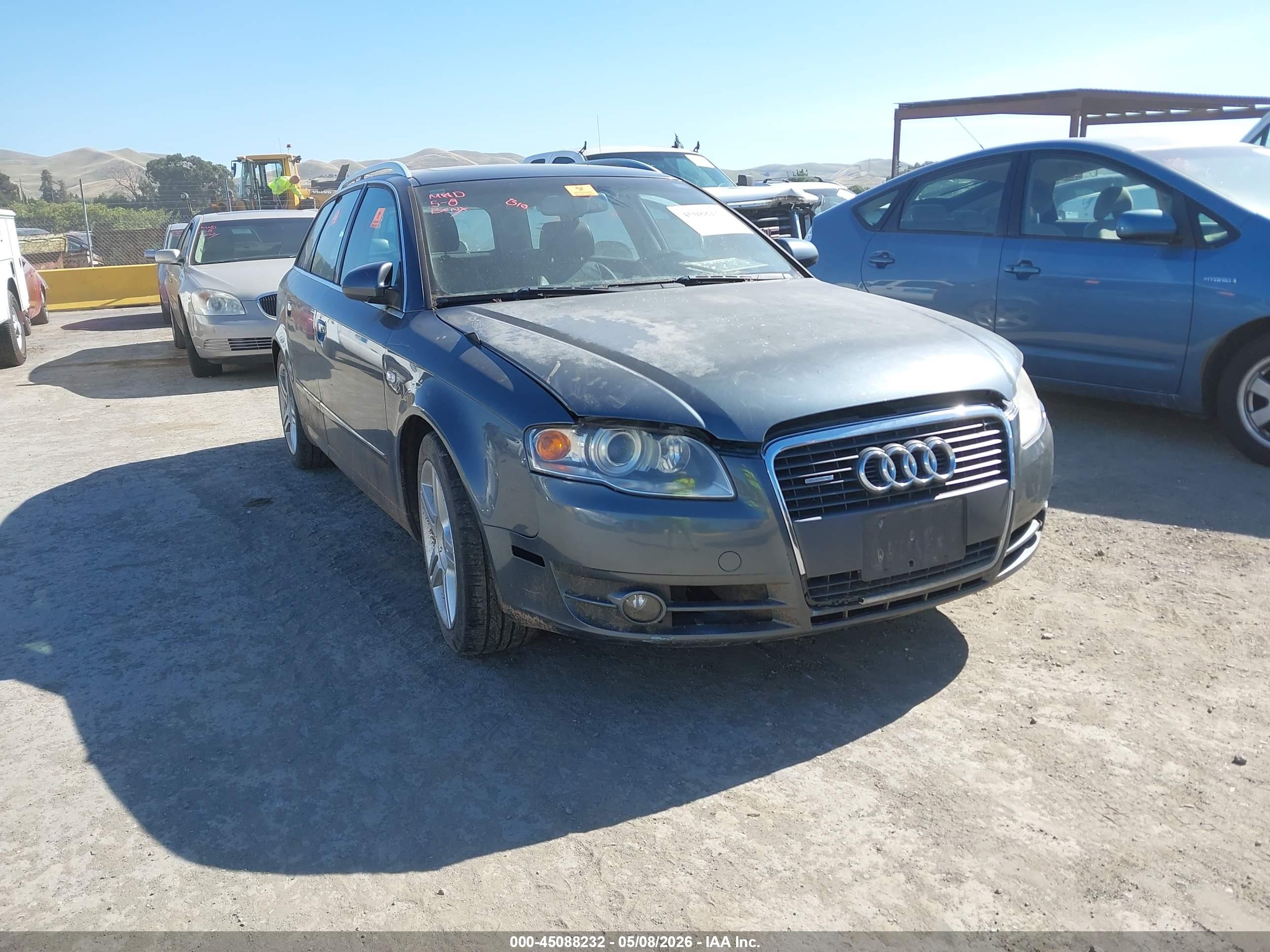 AUDI A4 image 6