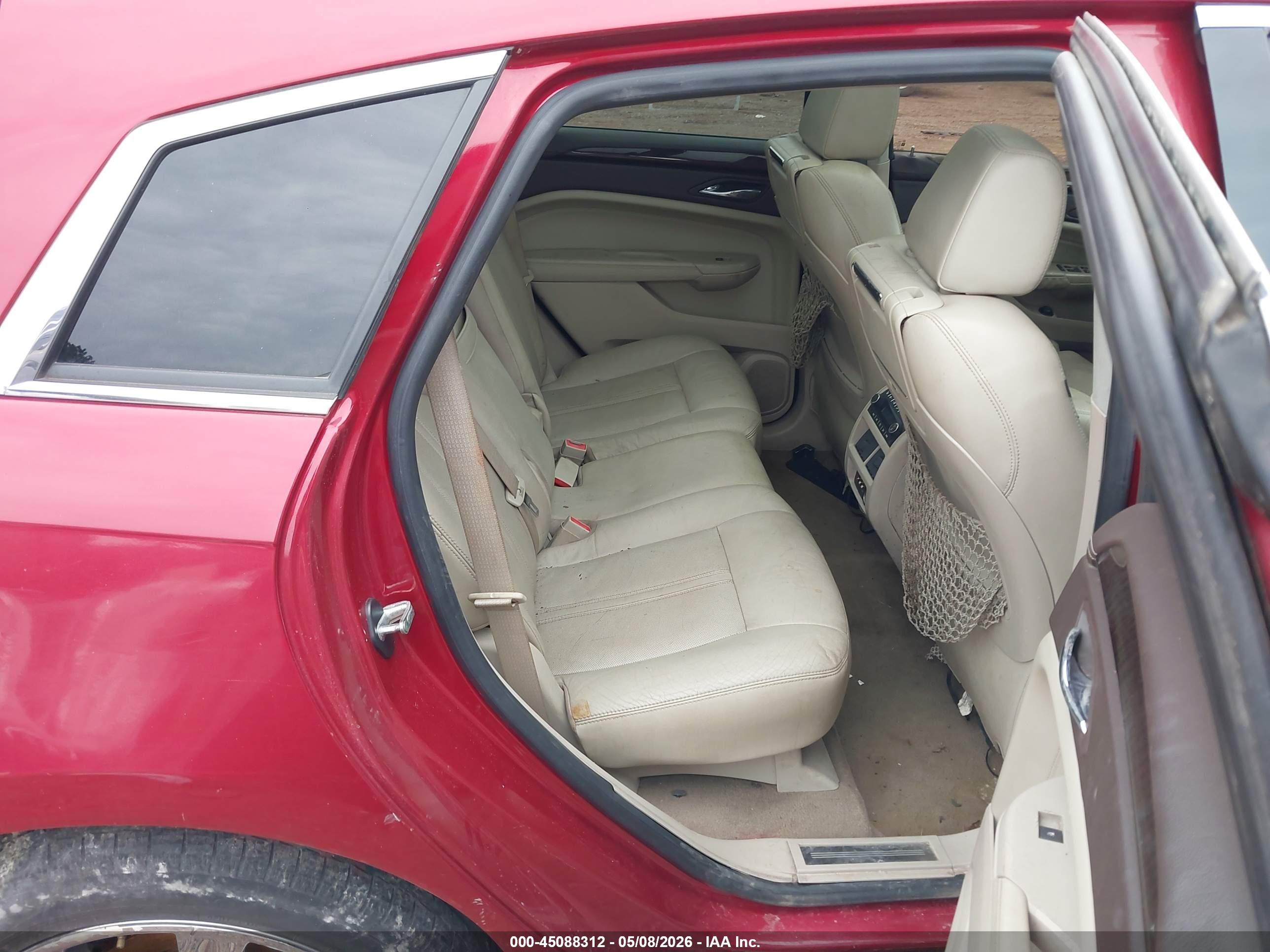 CADILLAC SRX image 8