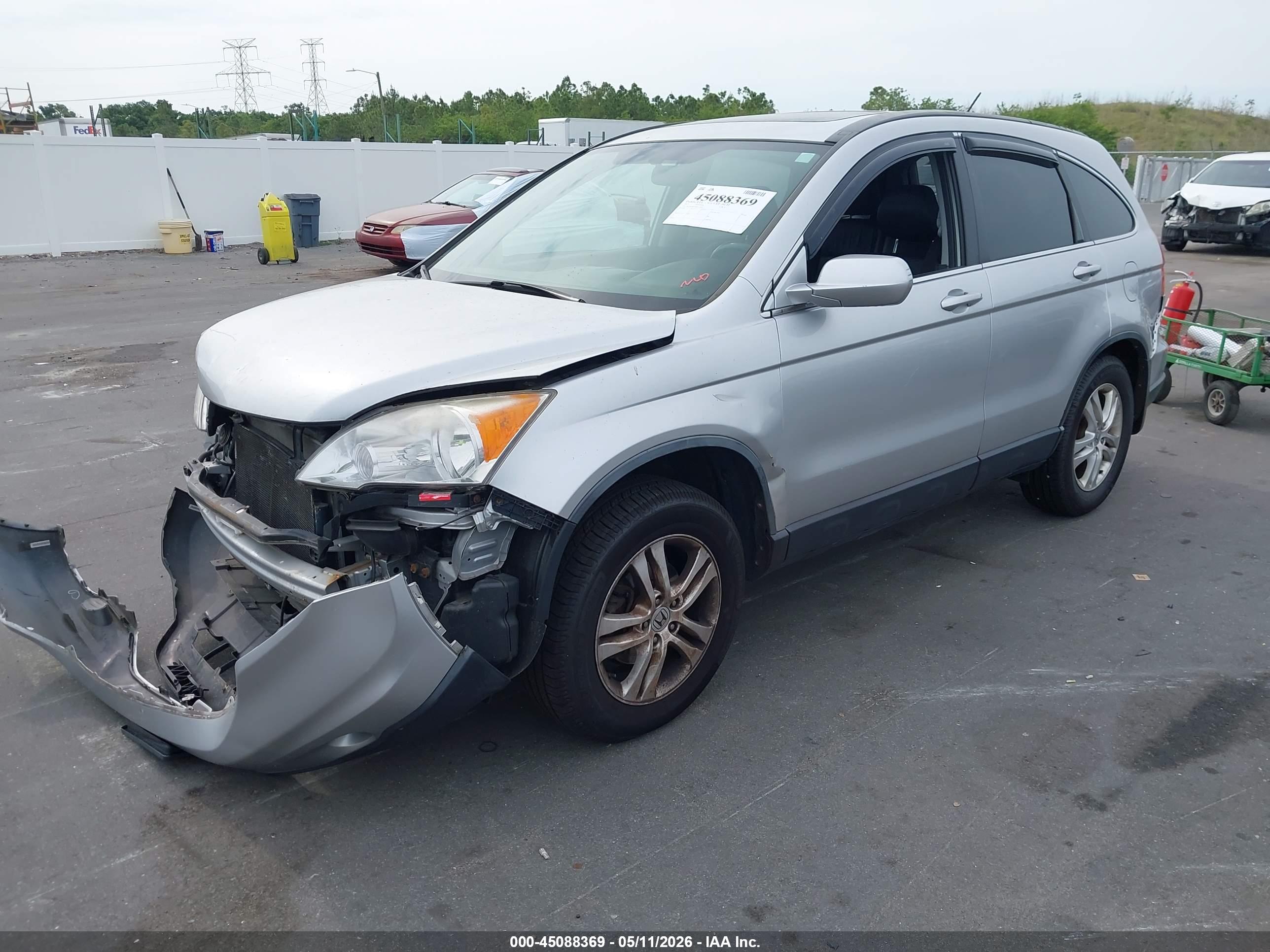 HONDA CR-V image 2