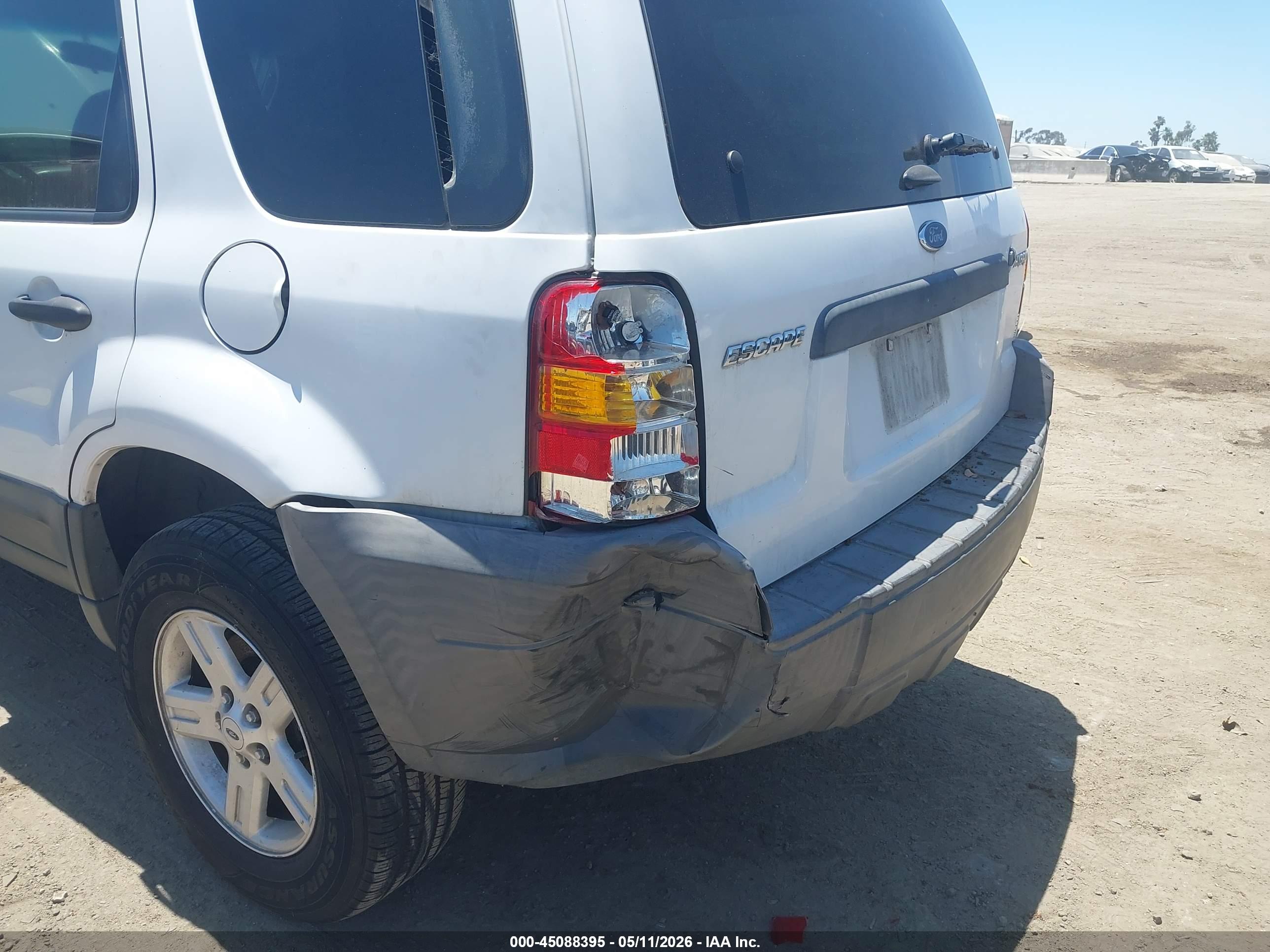 FORD ESCAPE image 6