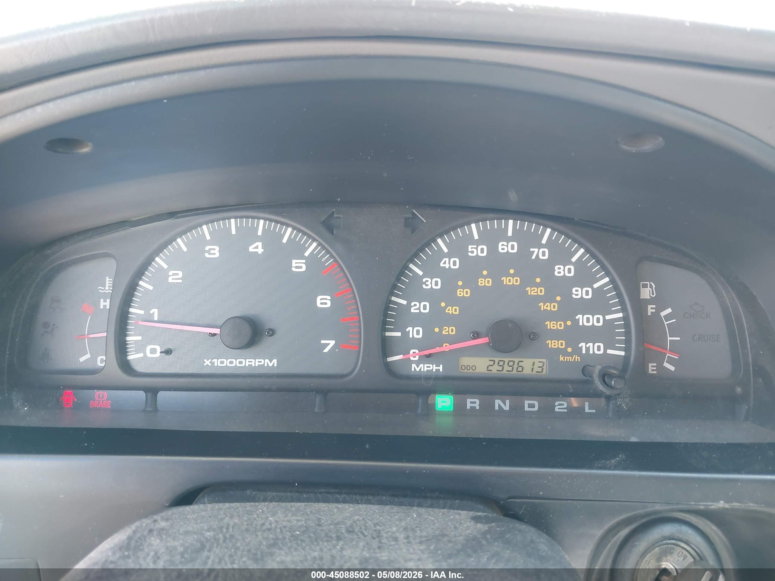 TOYOTA 4RUNNER image 7