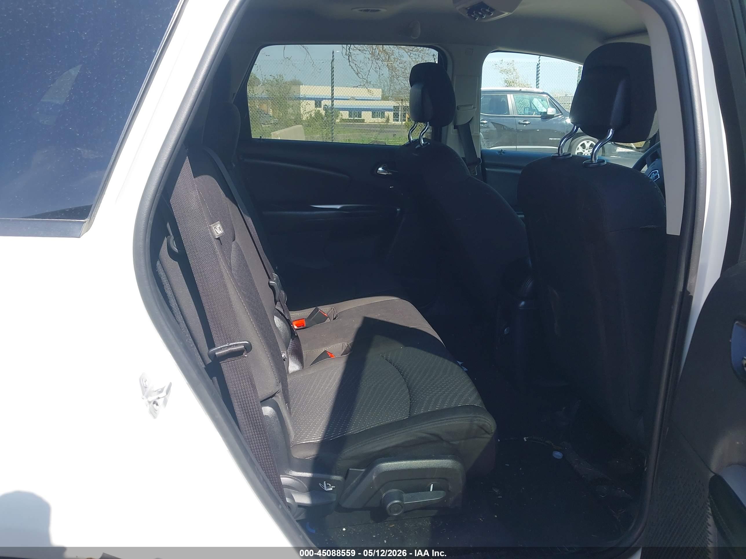 DODGE JOURNEY image 8