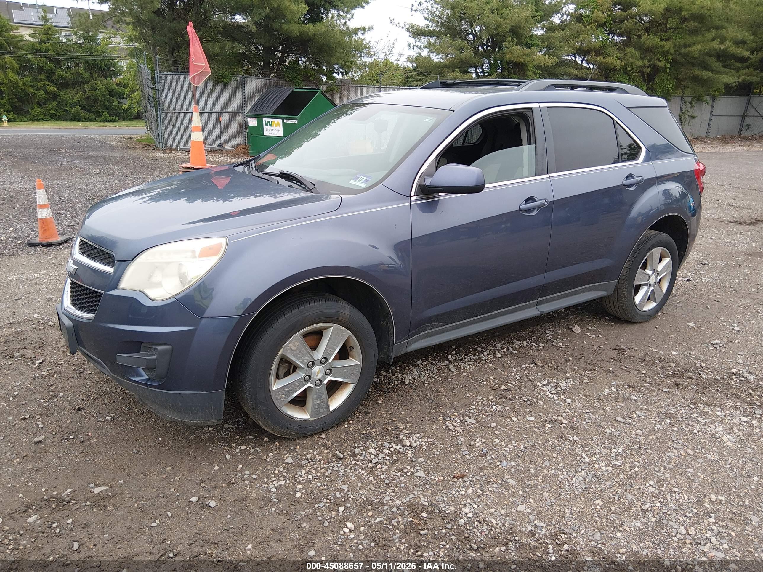 CHEVROLET EQUINOX image 2