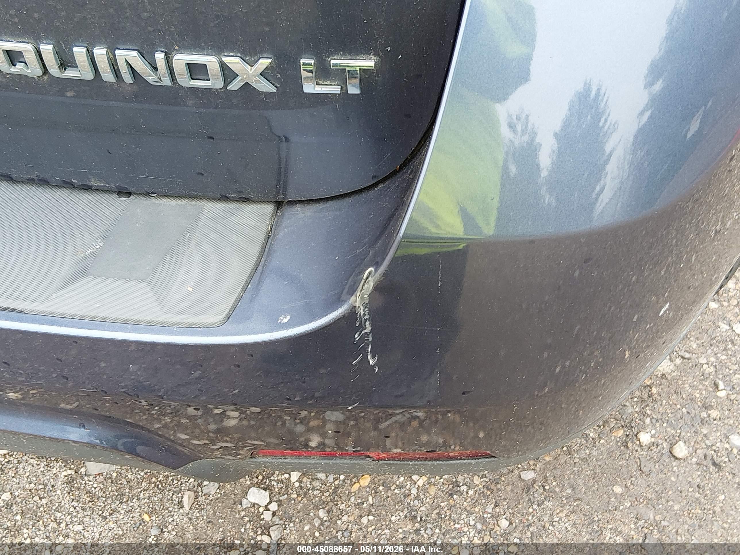 CHEVROLET EQUINOX image 6