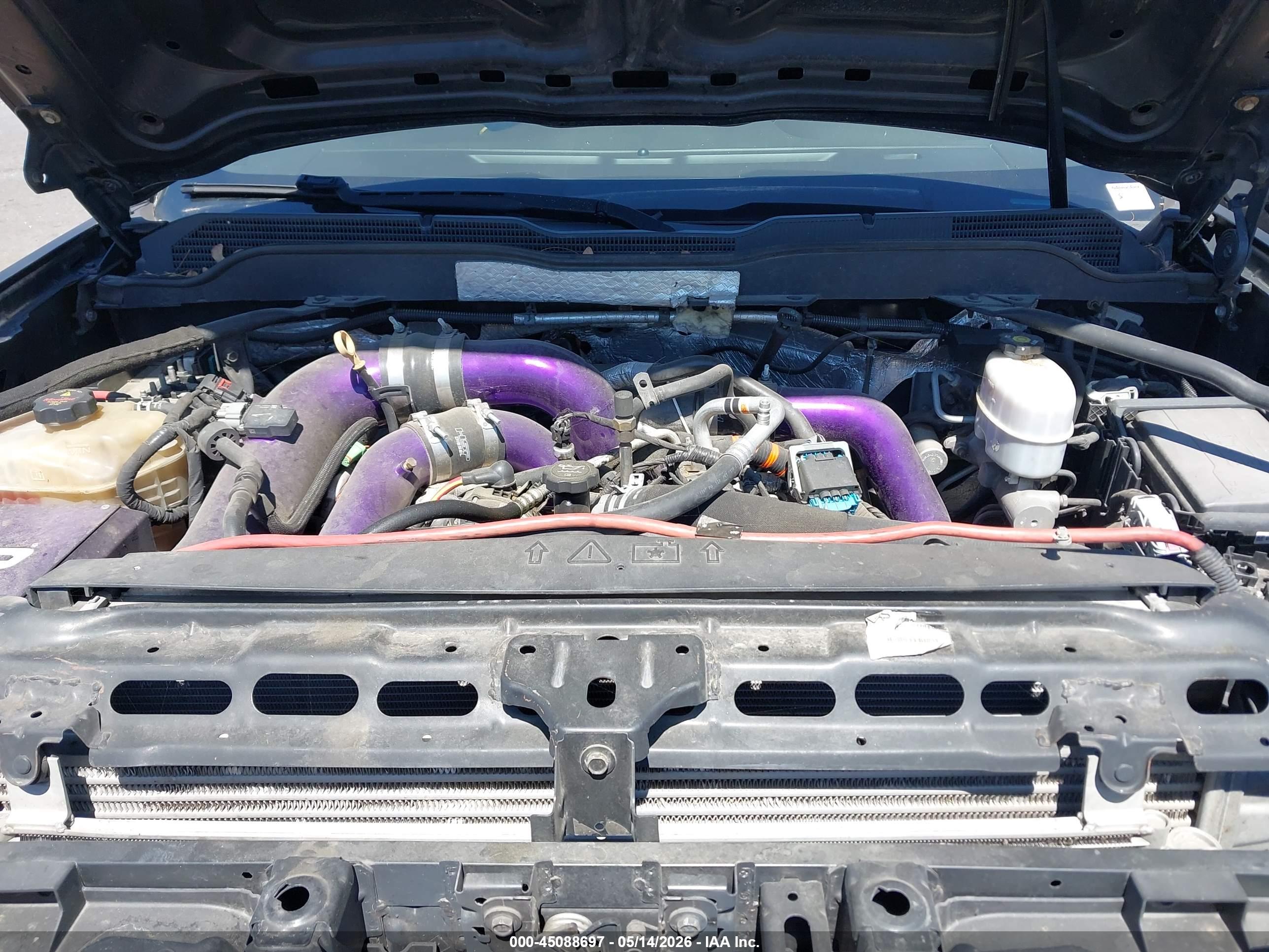 CHEVROLET SILVERADO image 10