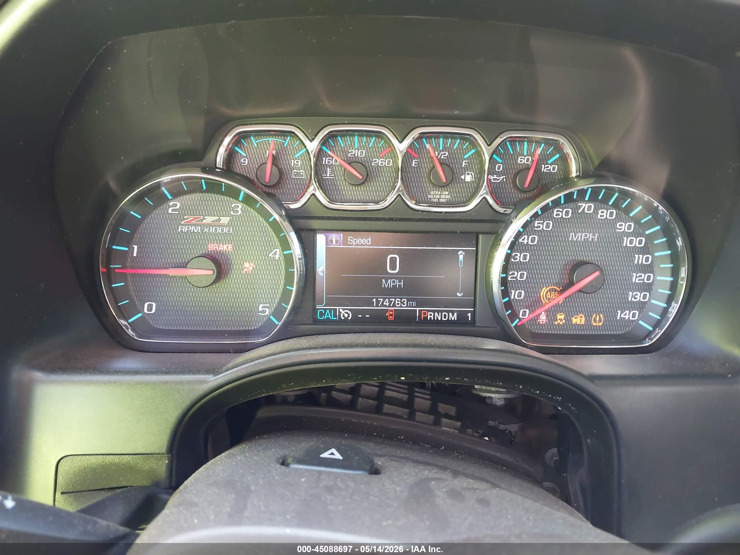 CHEVROLET SILVERADO image 7