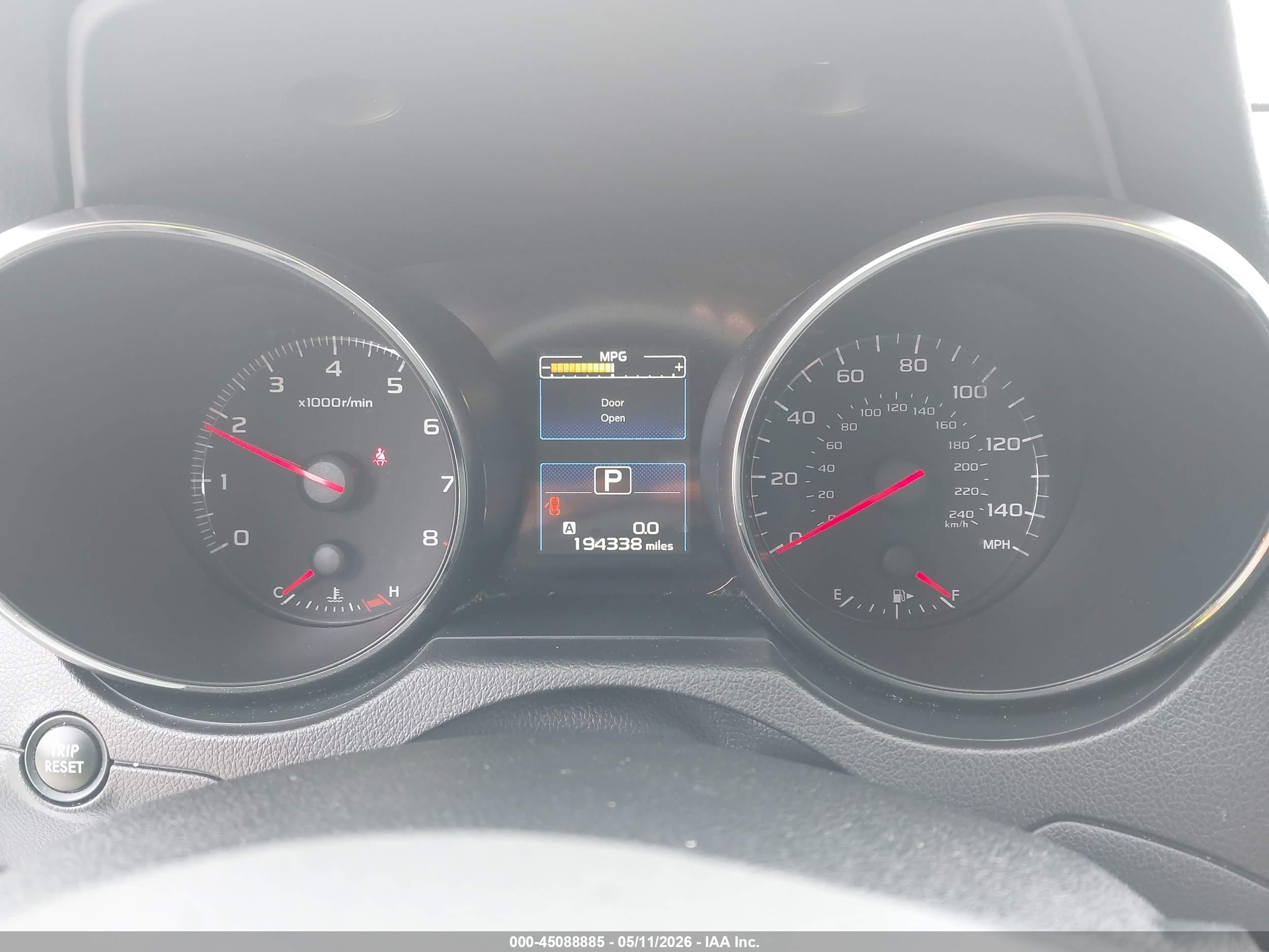 SUBARU LEGACY image 7