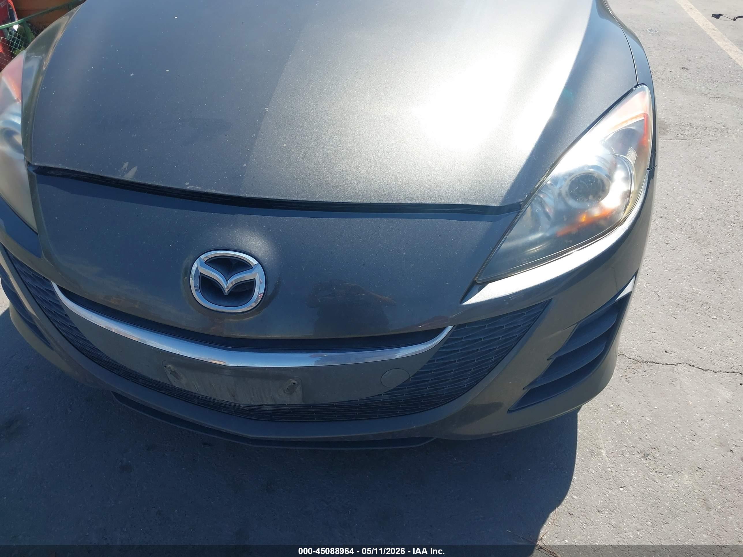 MAZDA MAZDA3 image 6