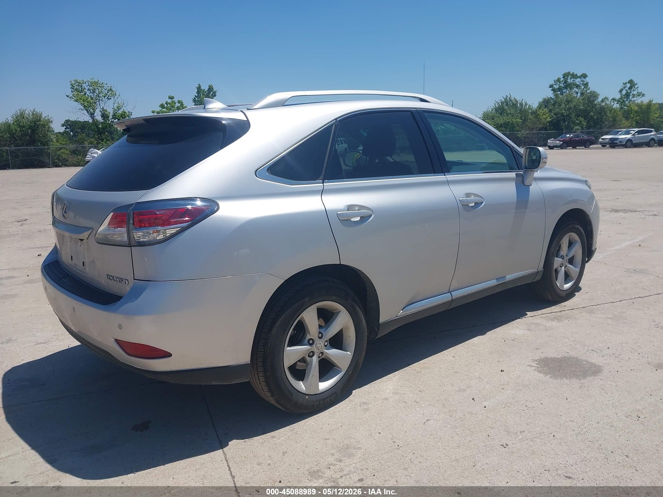 LEXUS RX image 4