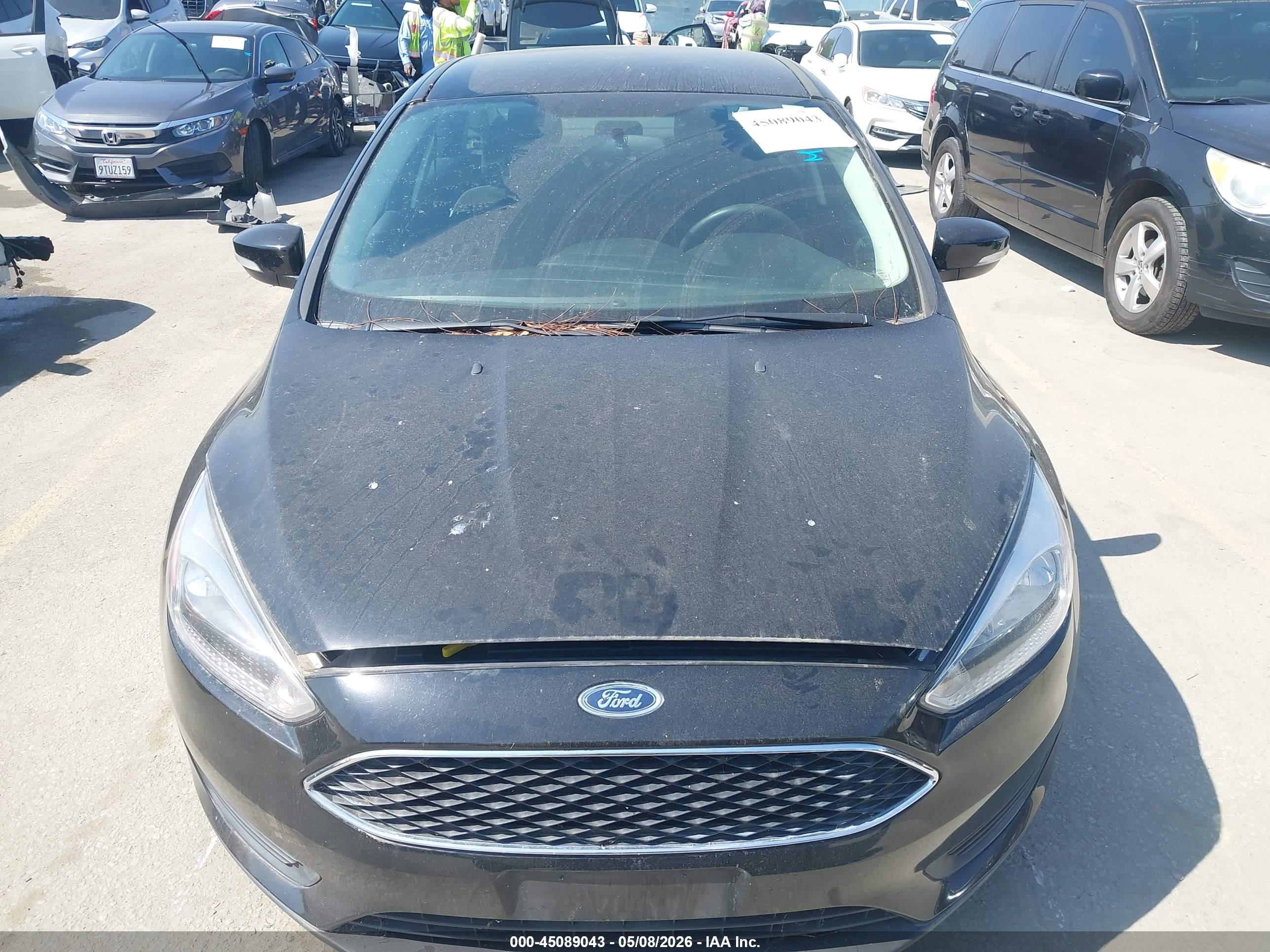 FORD FOCUS image 6