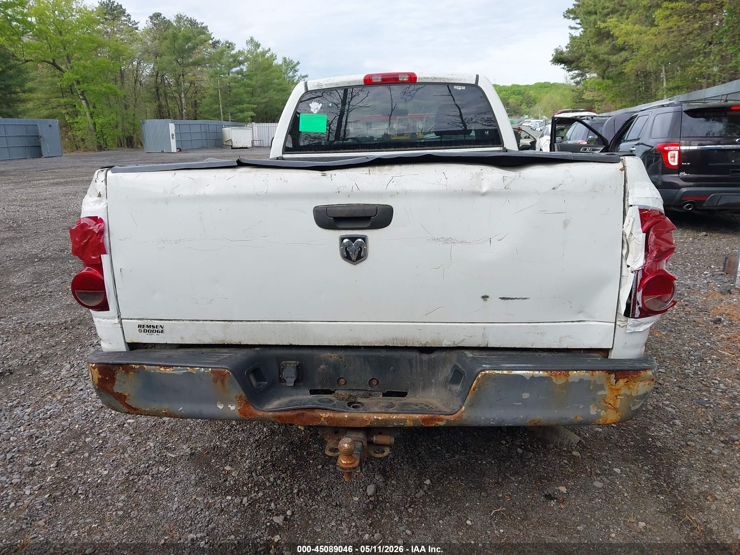DODGE RAM image 6
