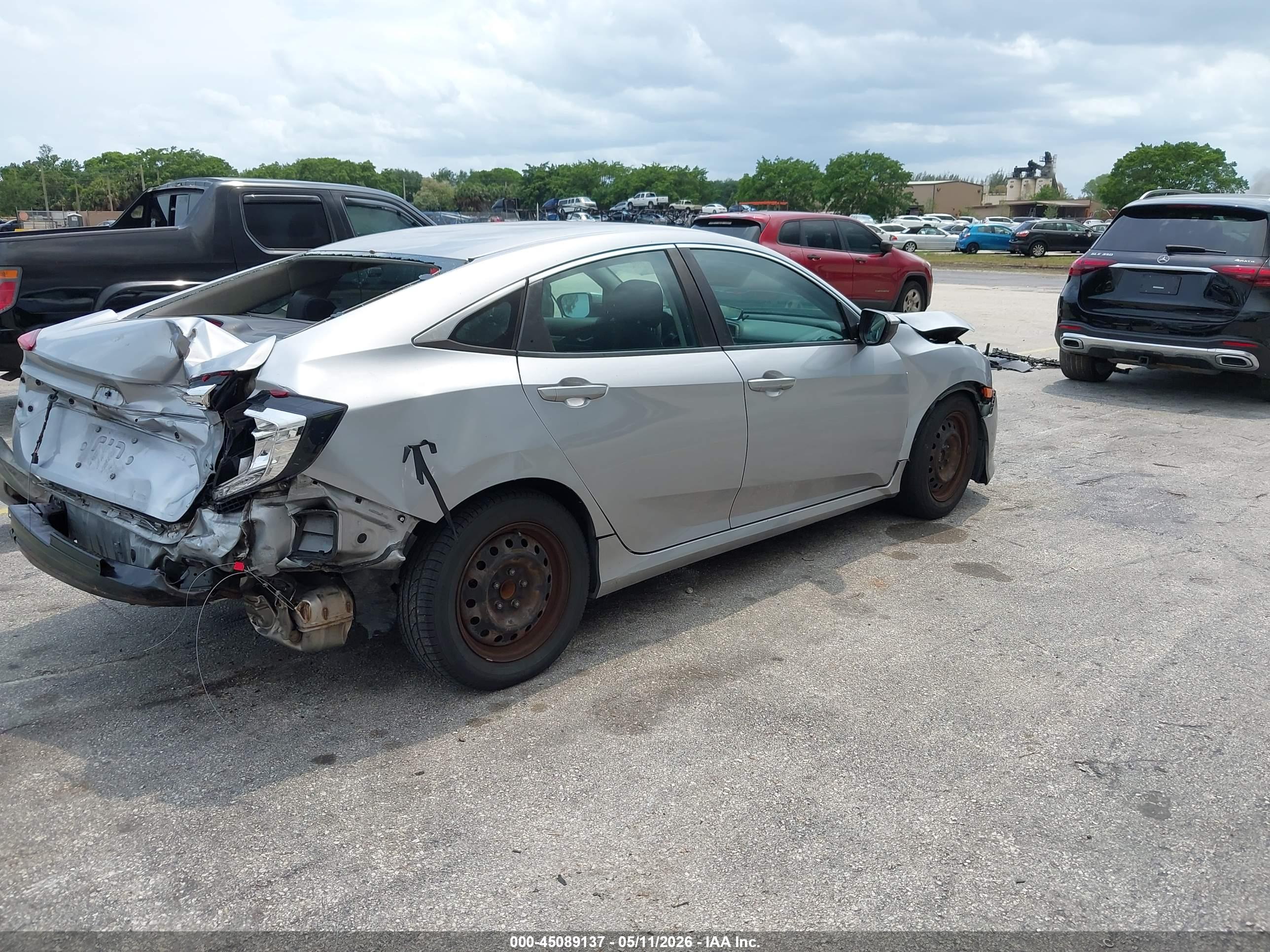HONDA CIVIC image 4