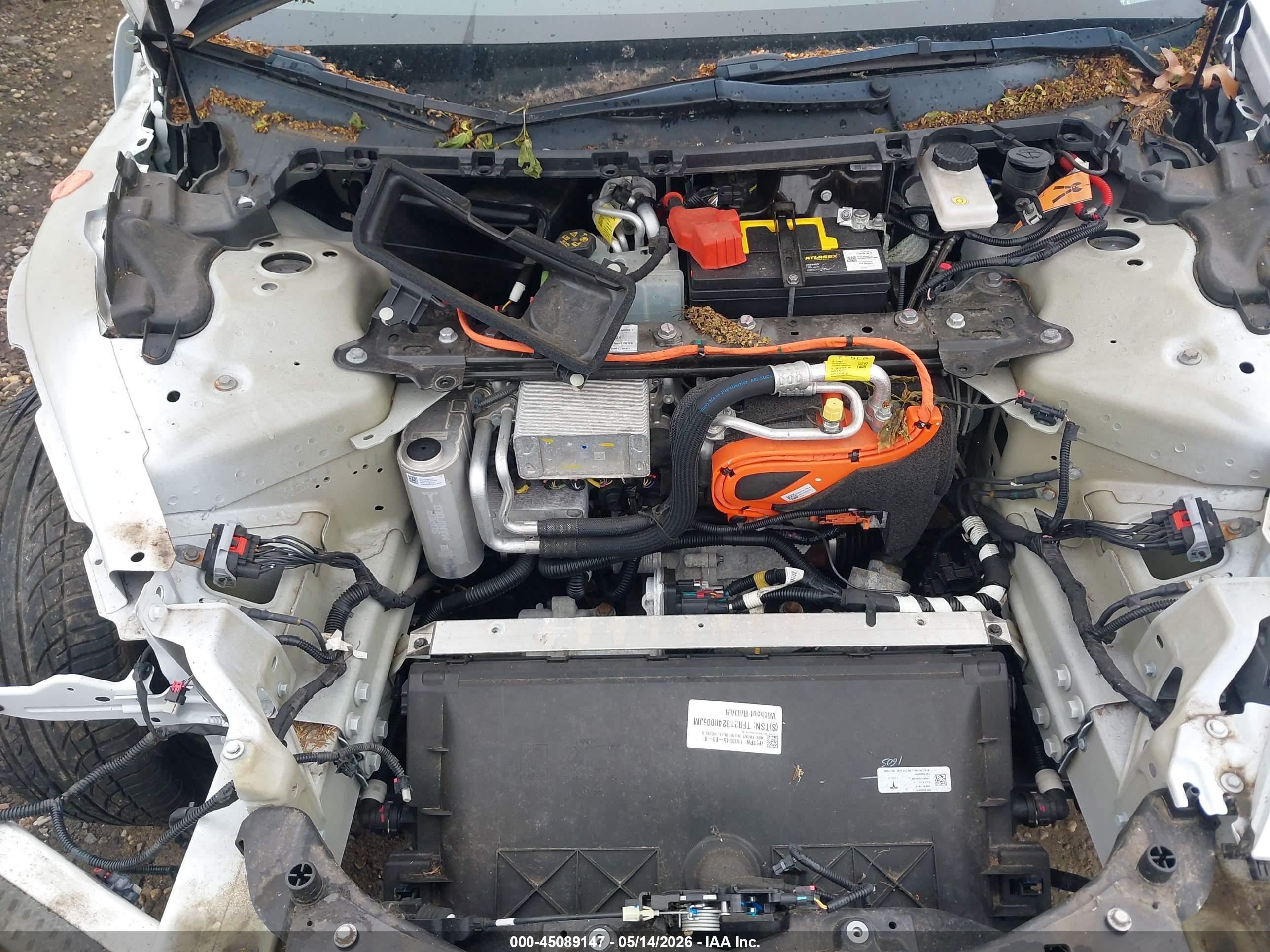 TESLA MODEL image 10