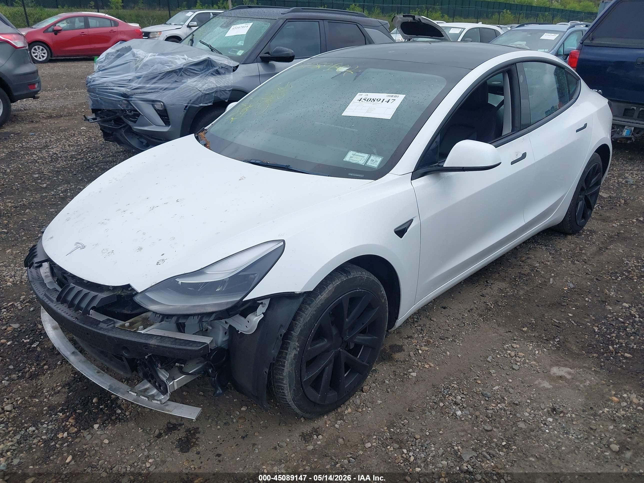 TESLA MODEL image 2