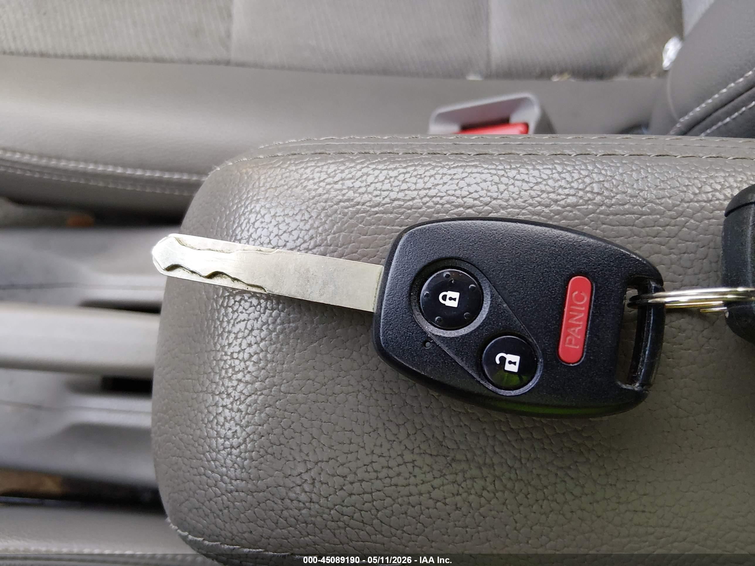 HONDA INSIGHT image 11