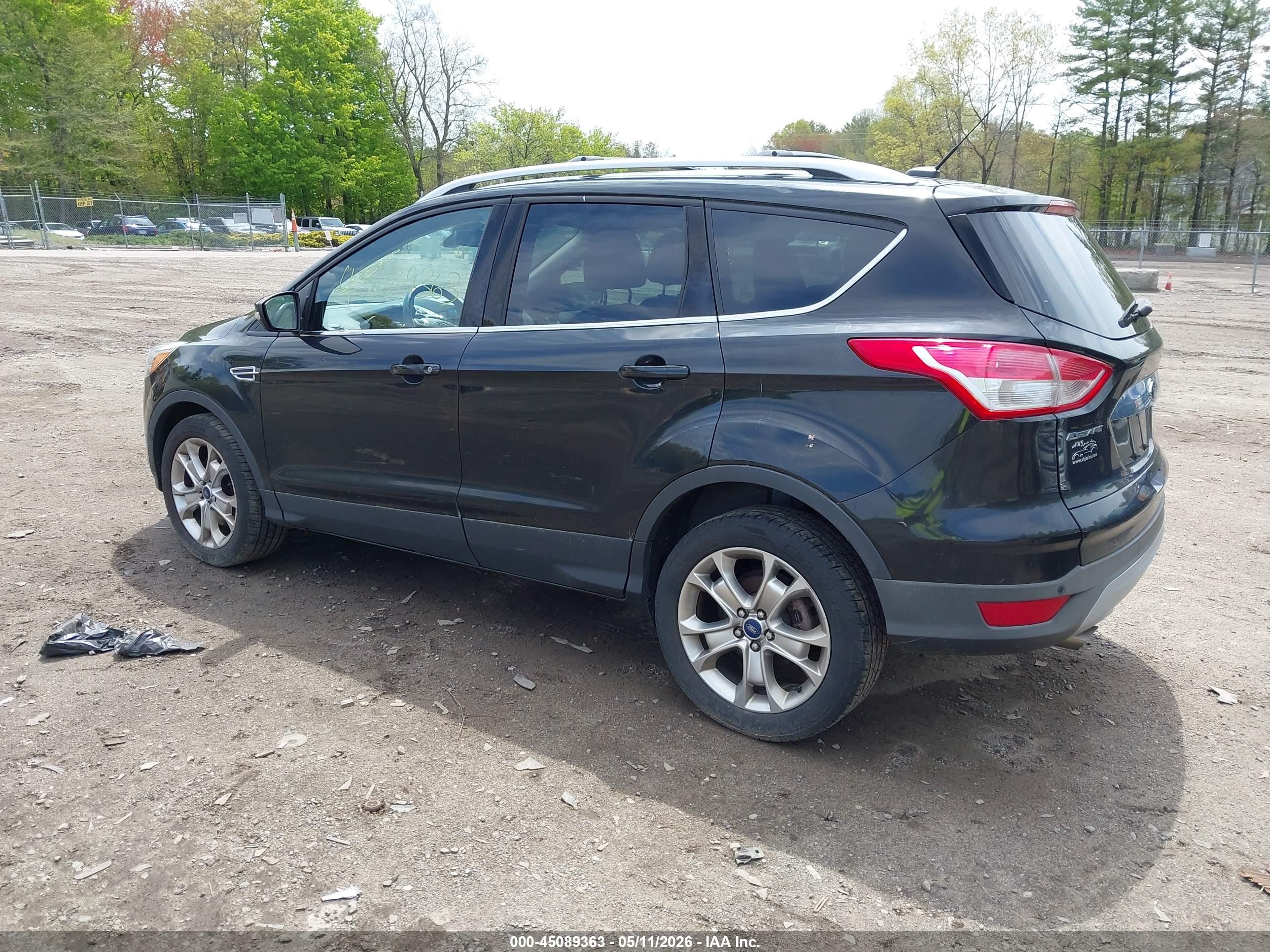 FORD ESCAPE image 3