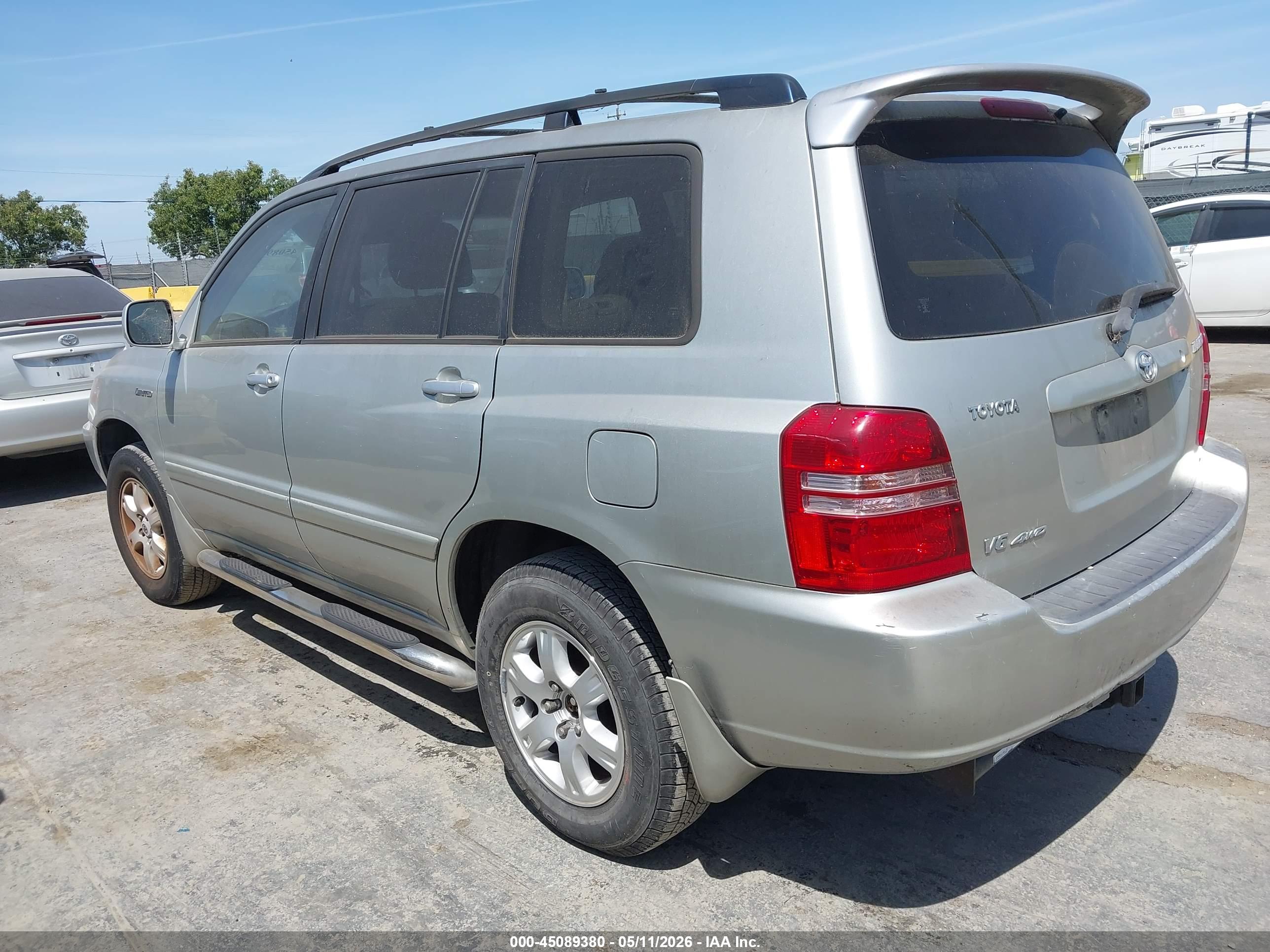 TOYOTA HIGHLANDER image 3