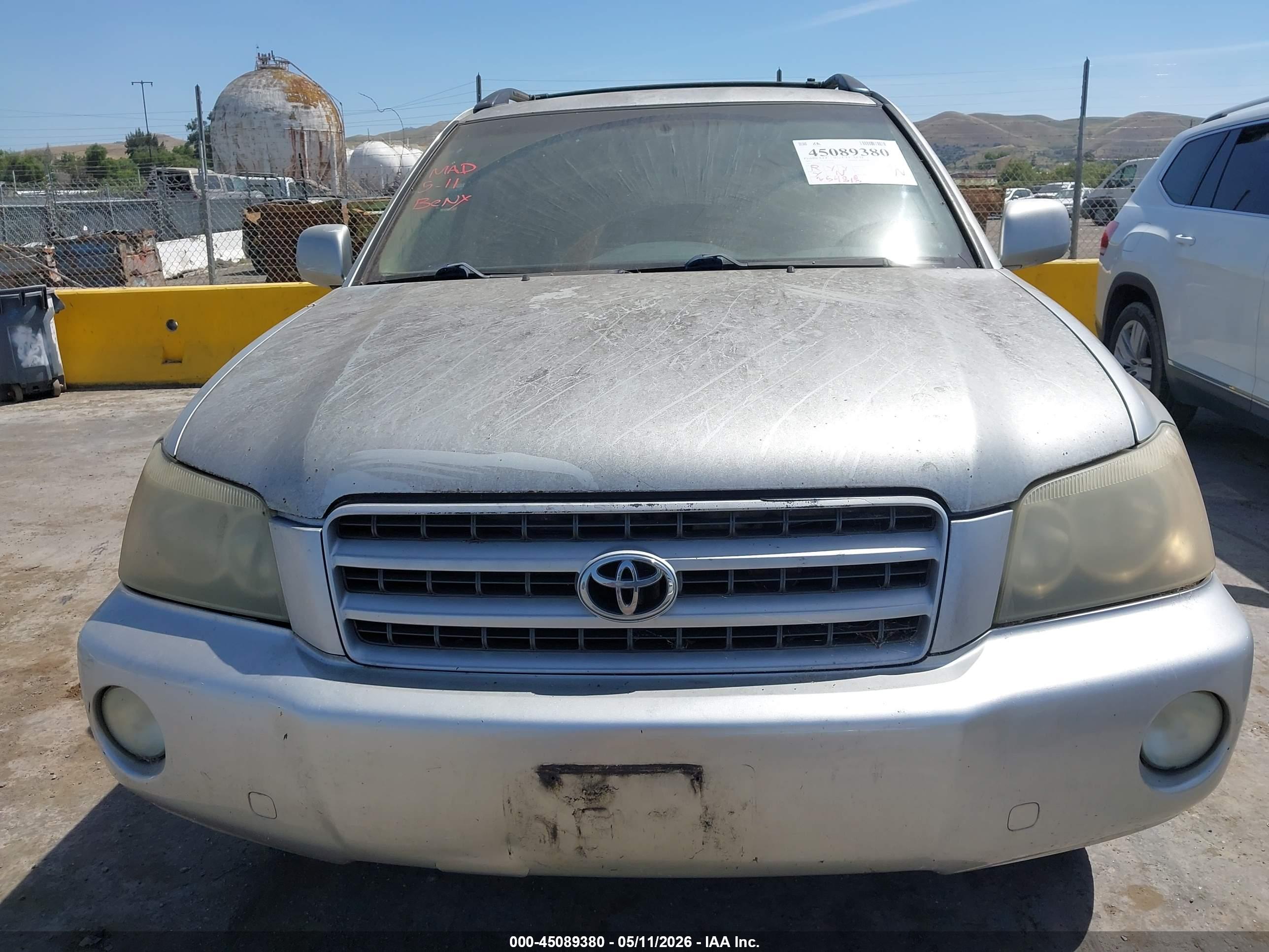 TOYOTA HIGHLANDER image 6