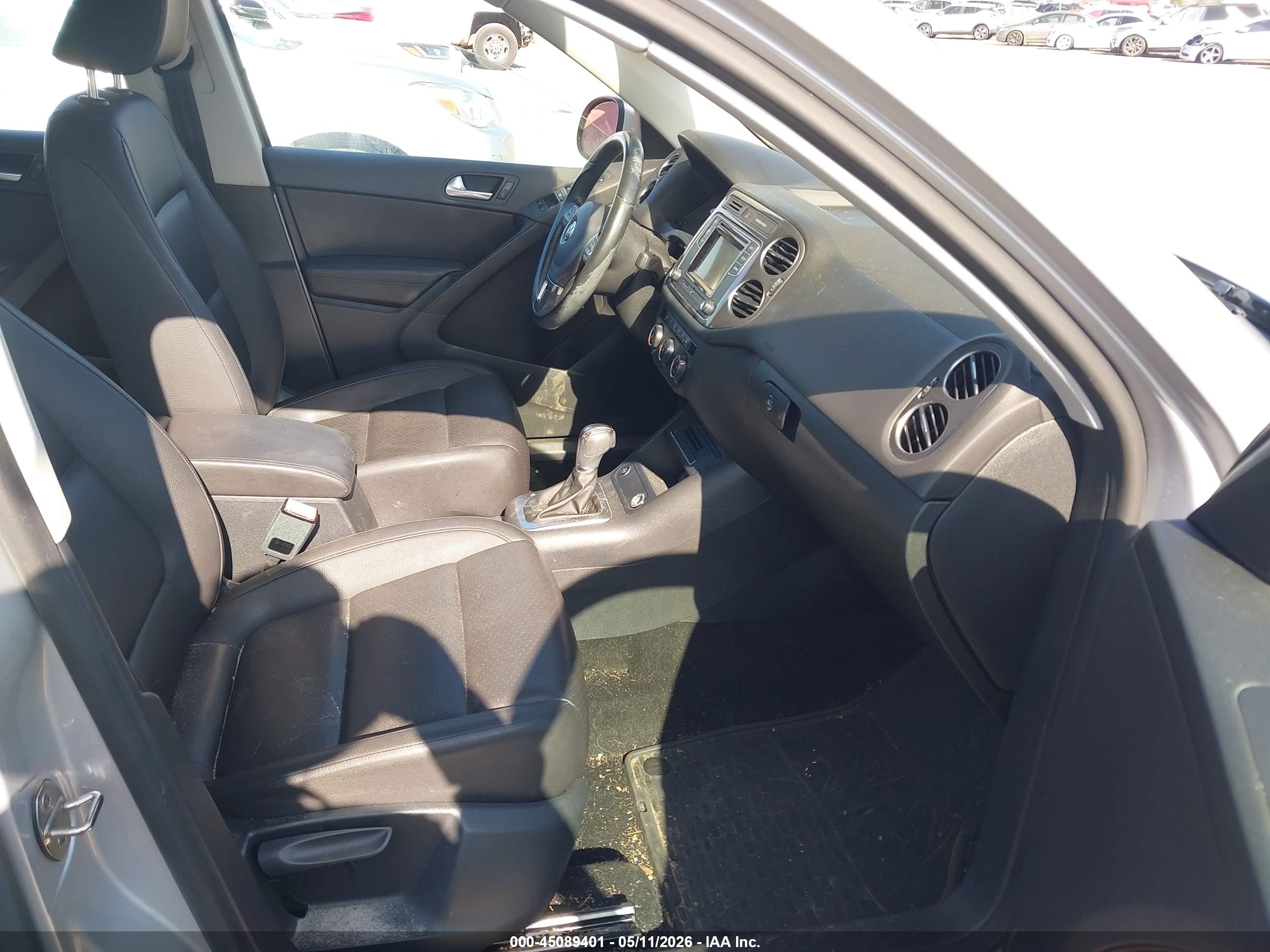 VOLKSWAGEN TIGUAN image 5