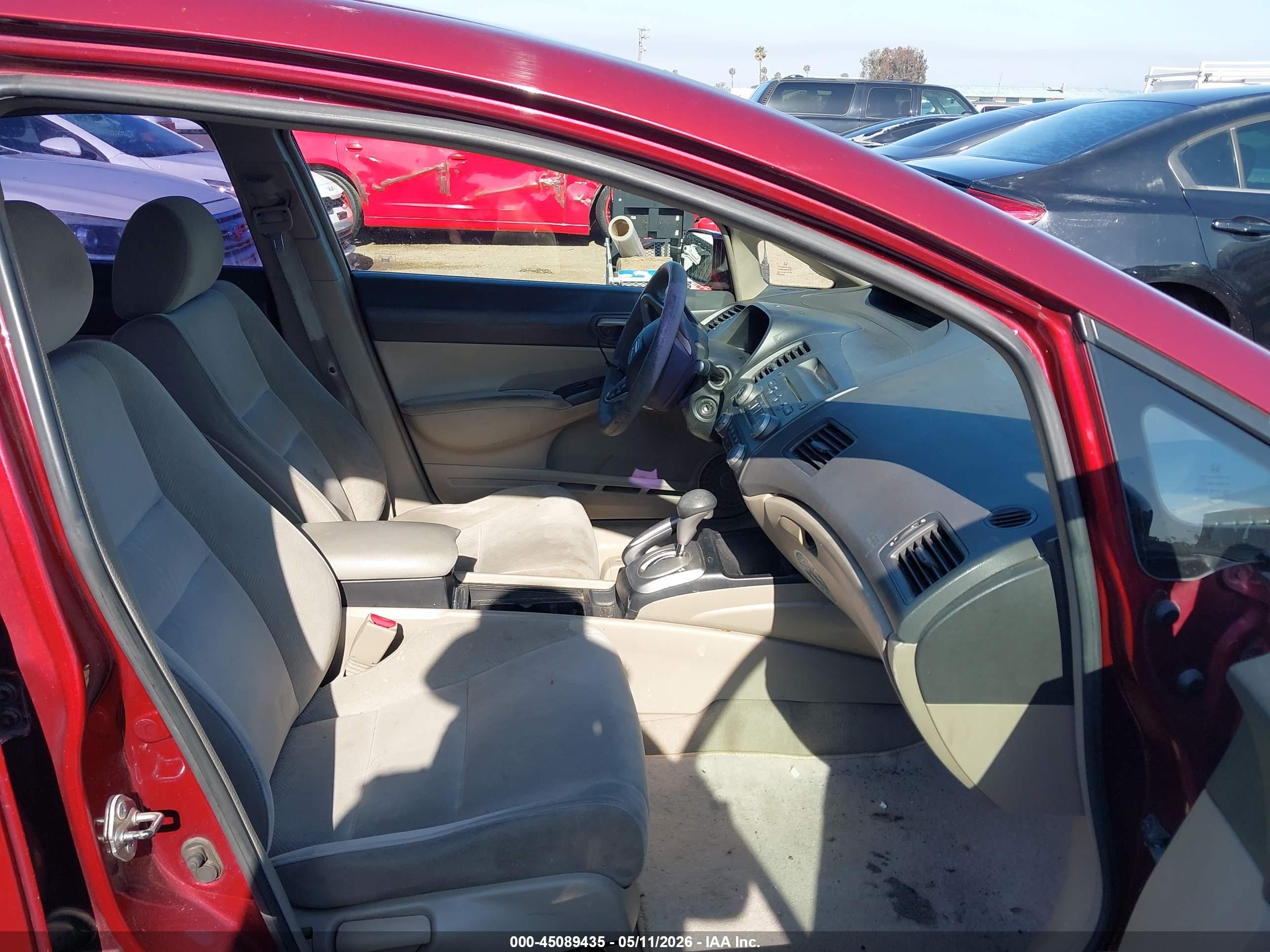 HONDA CIVIC image 5