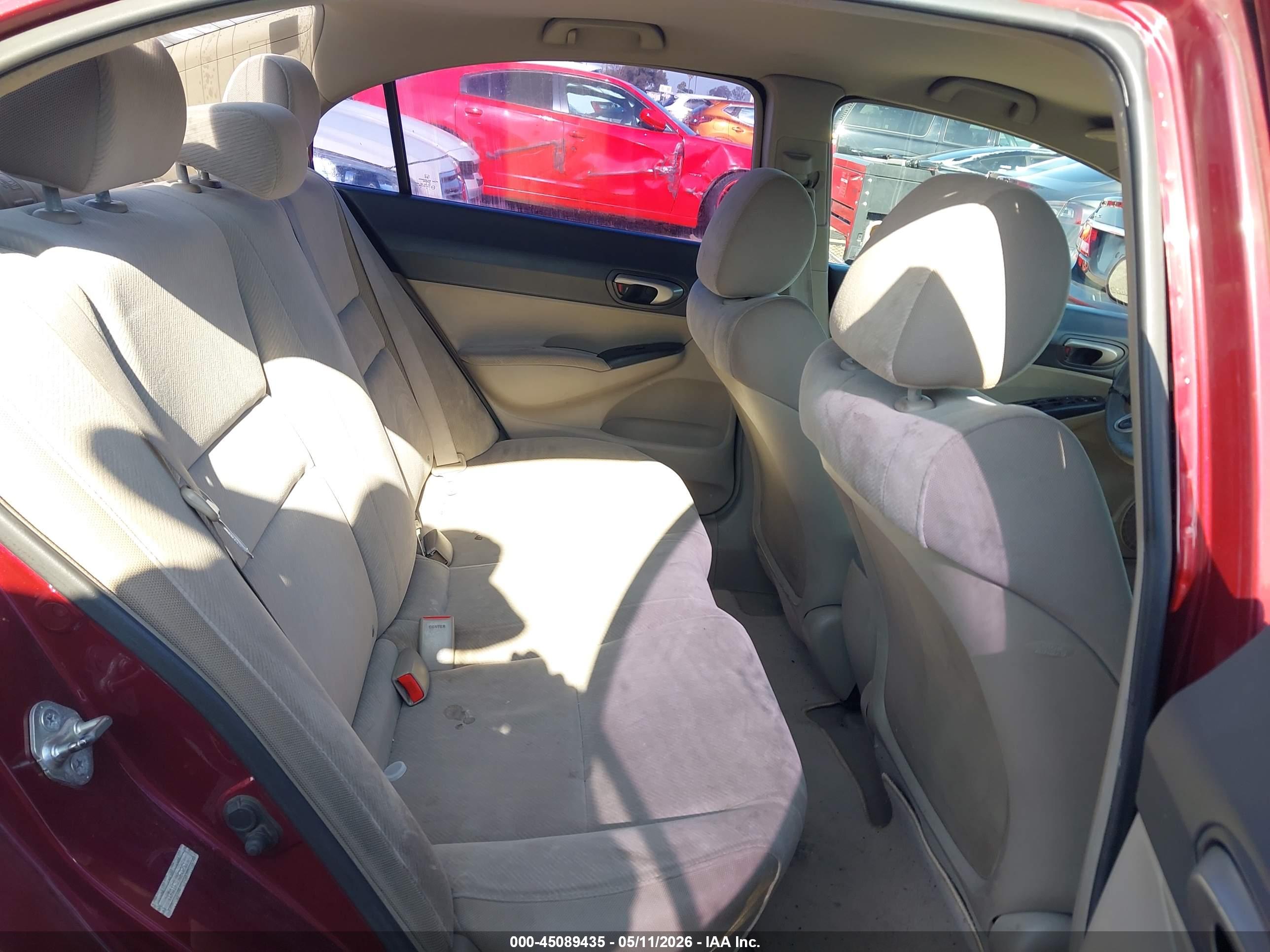 HONDA CIVIC image 8