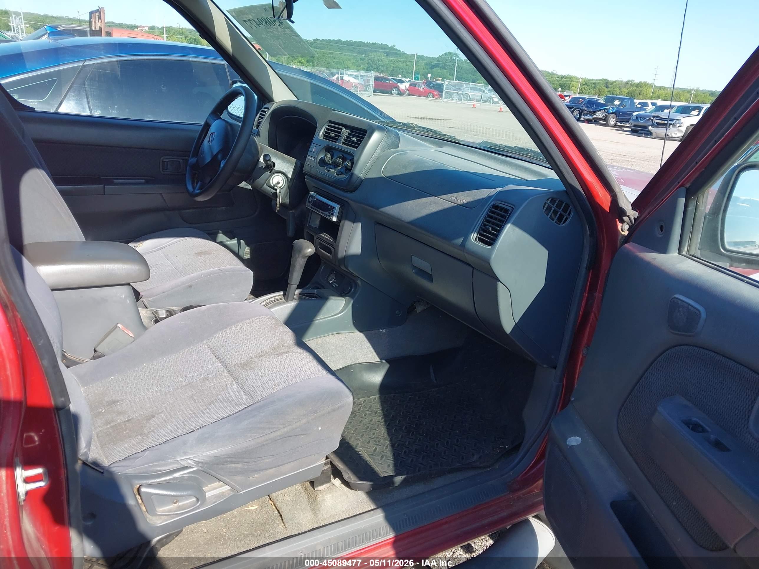 NISSAN FRONTIER image 5