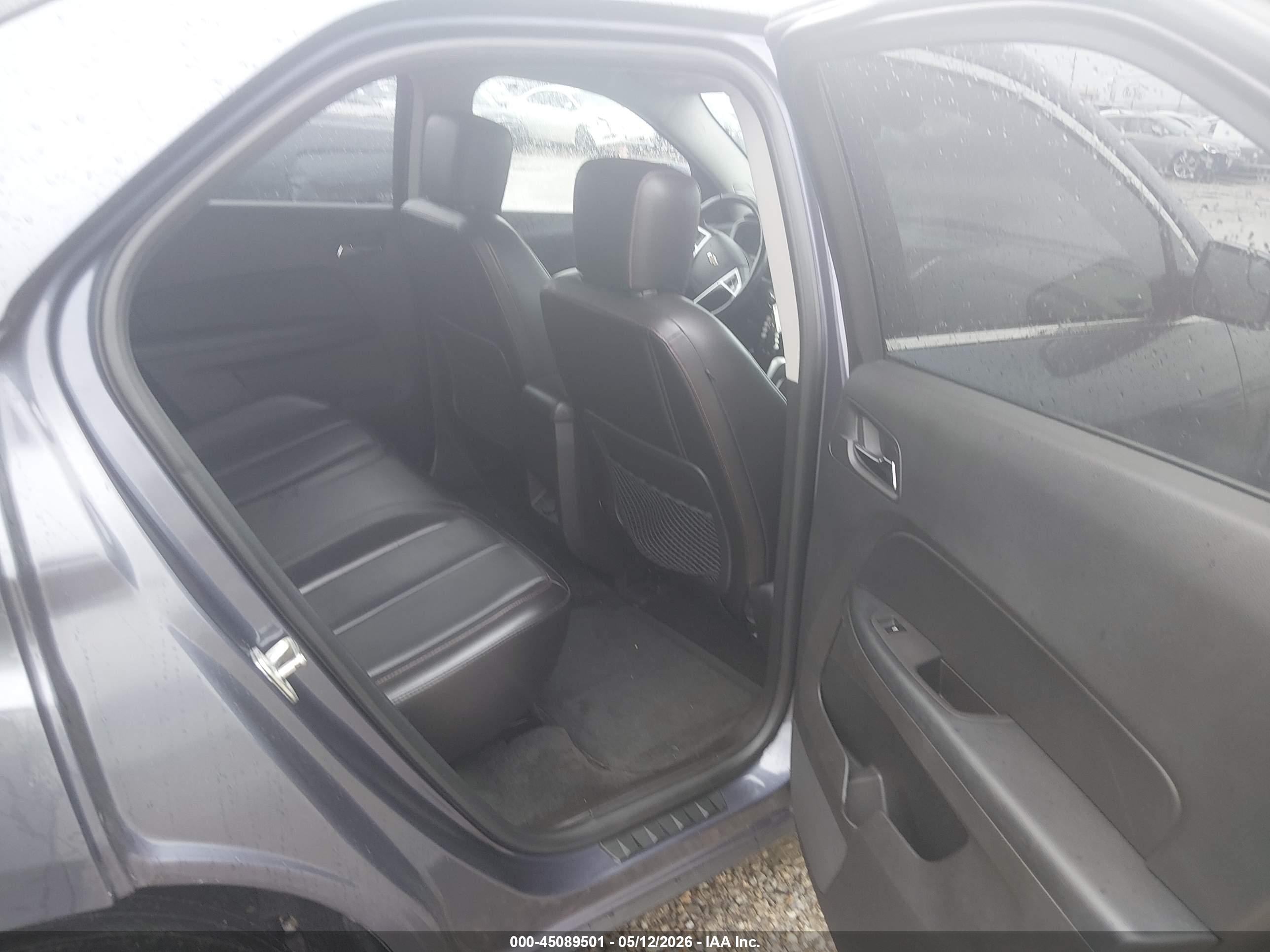 CHEVROLET EQUINOX image 8