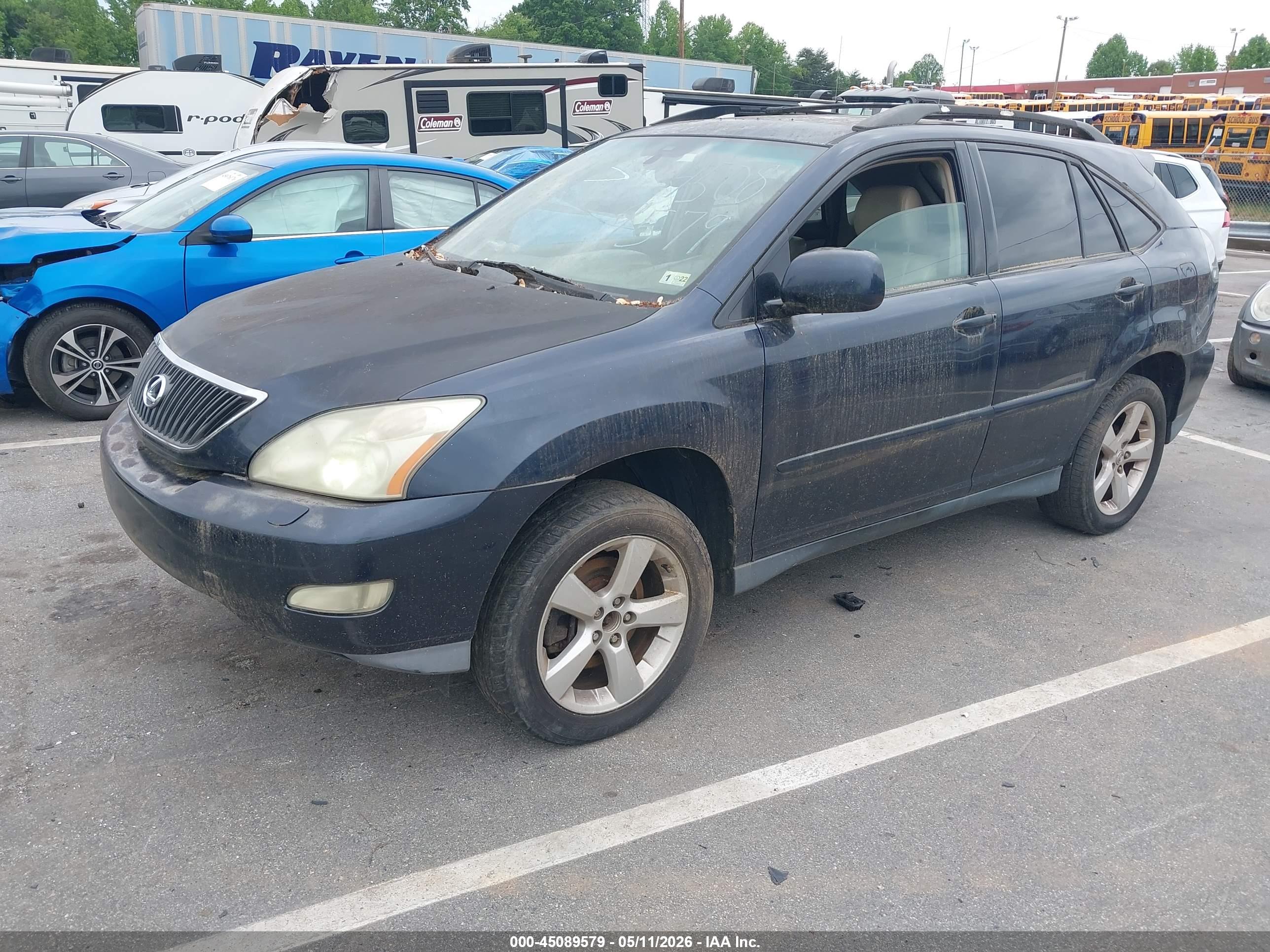 LEXUS RX image 2