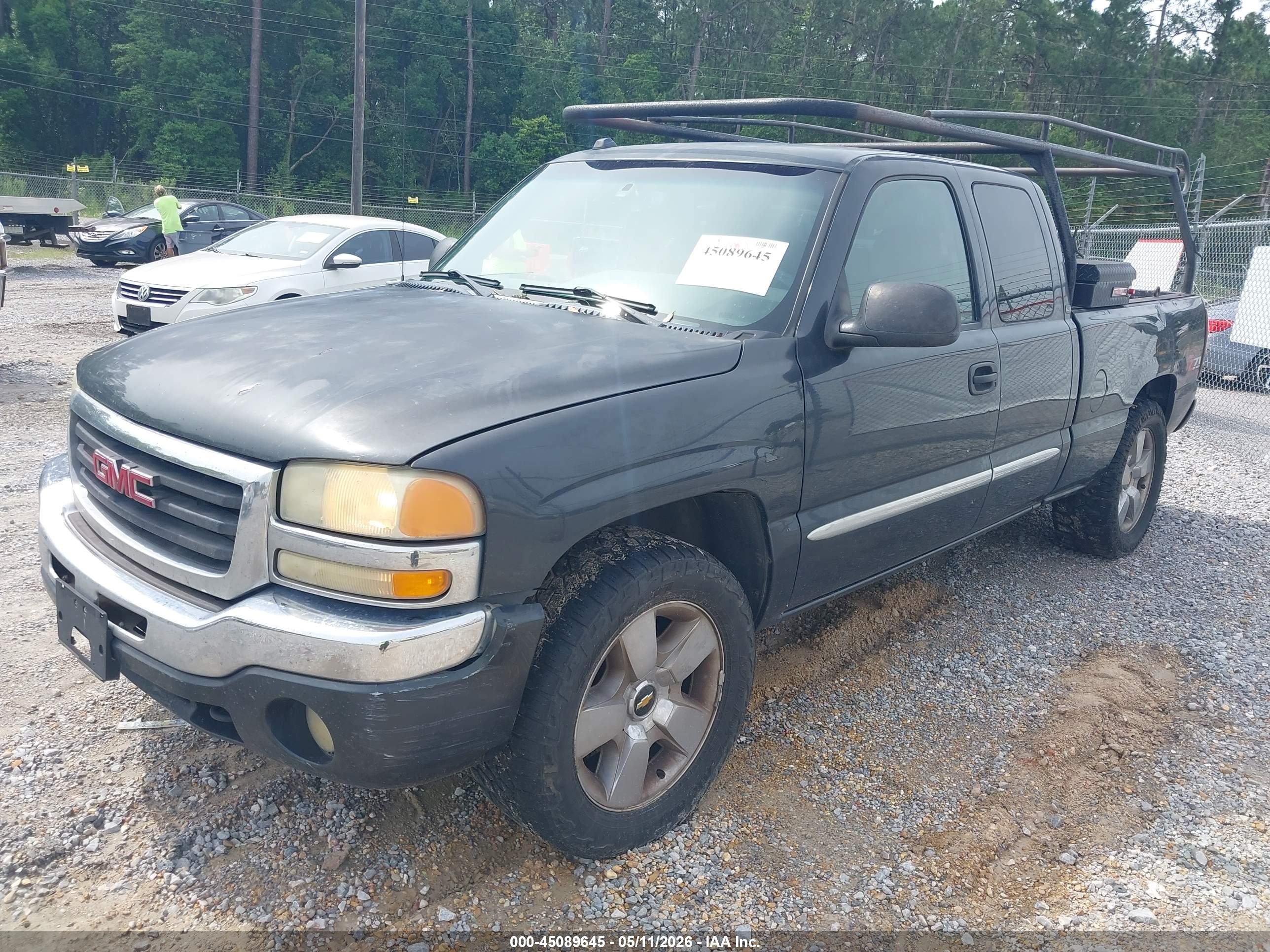 GMC SIERRA image 4