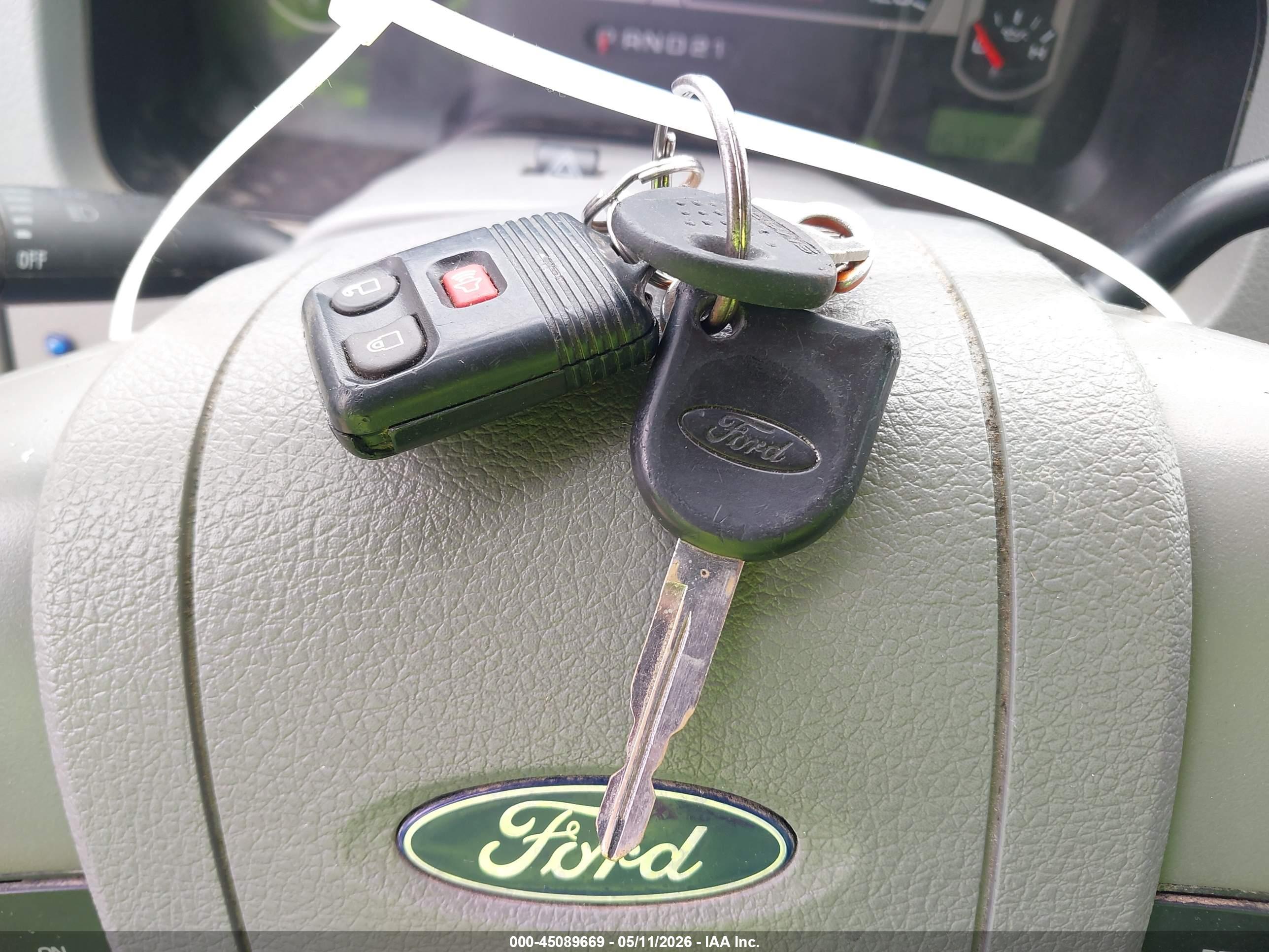 FORD F-150 image 11