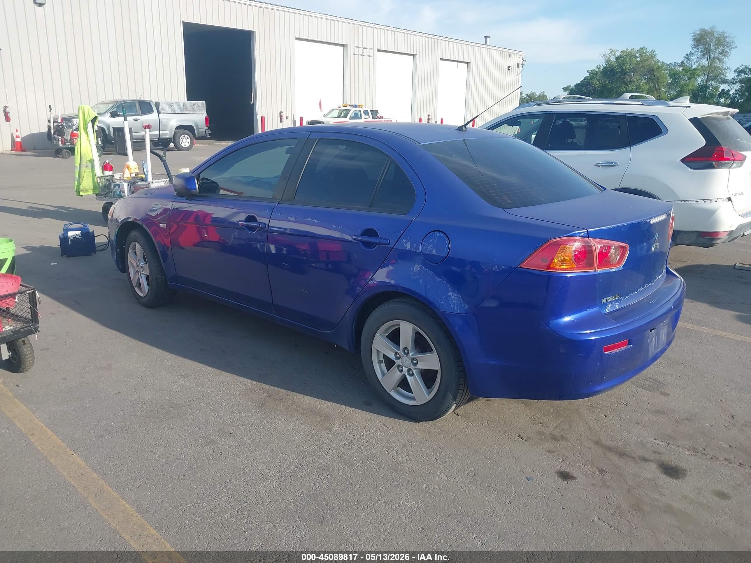 MITSUBISHI LANCER image 3