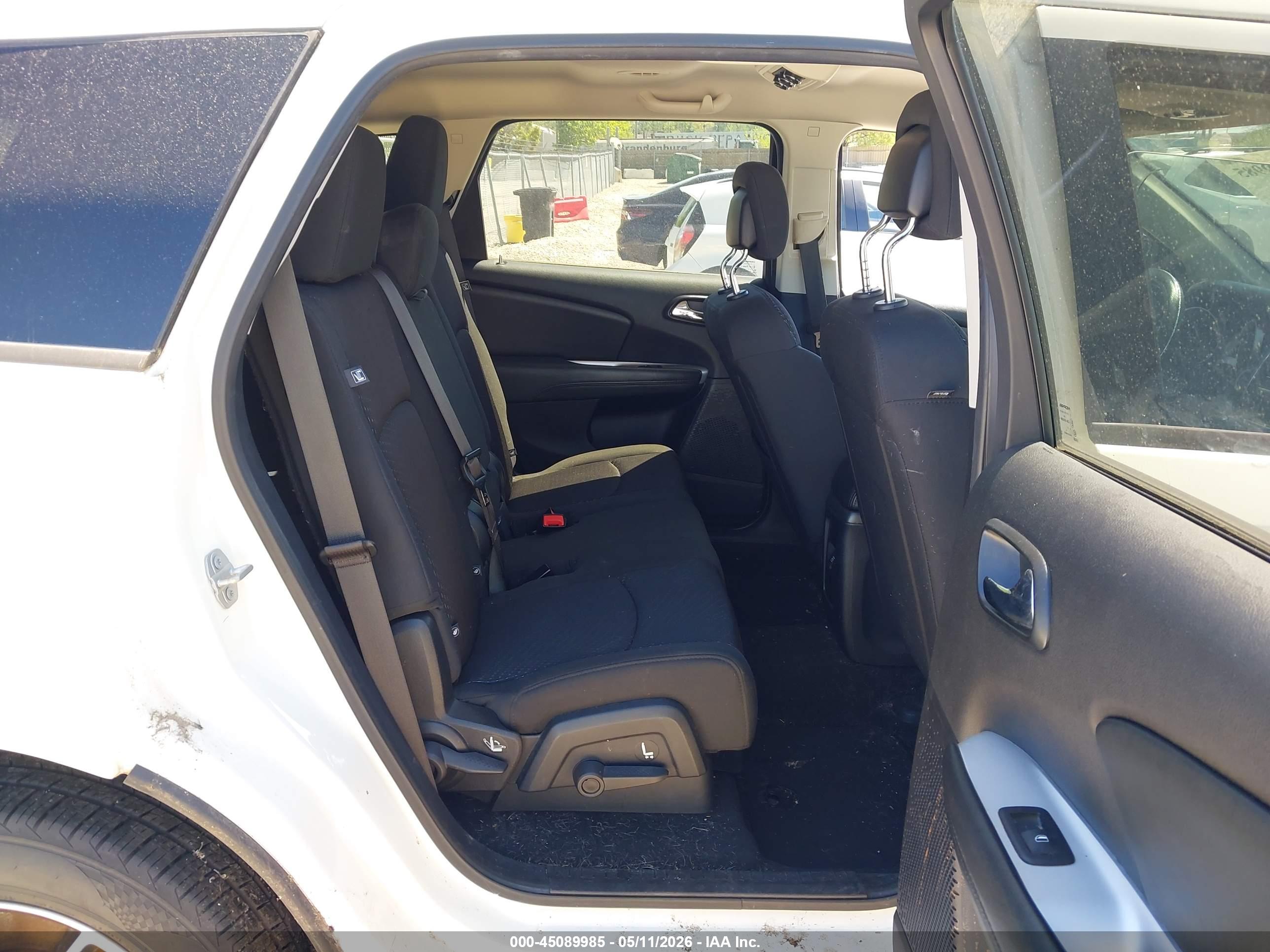 DODGE JOURNEY image 8