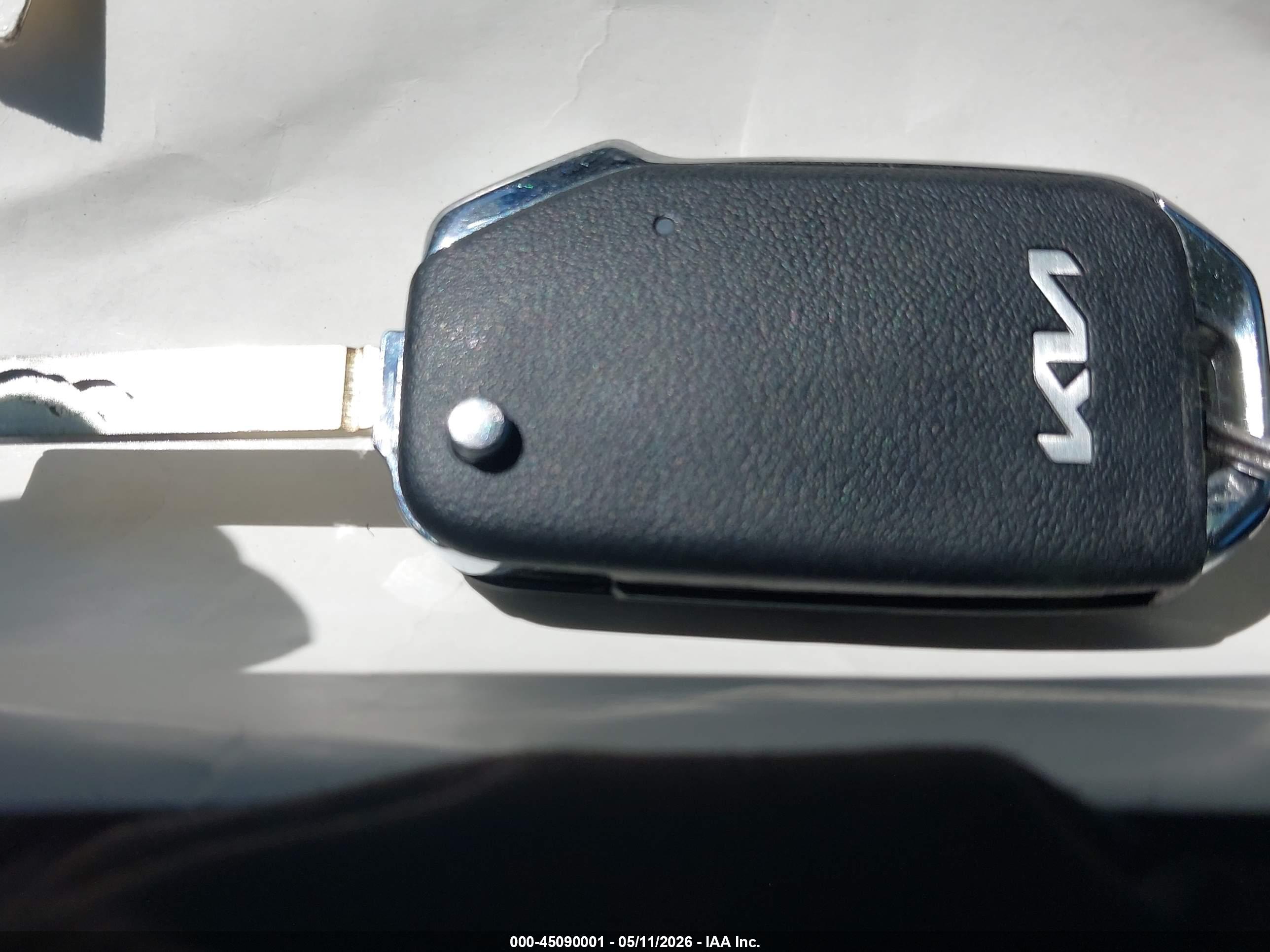 KIA NIRO image 11