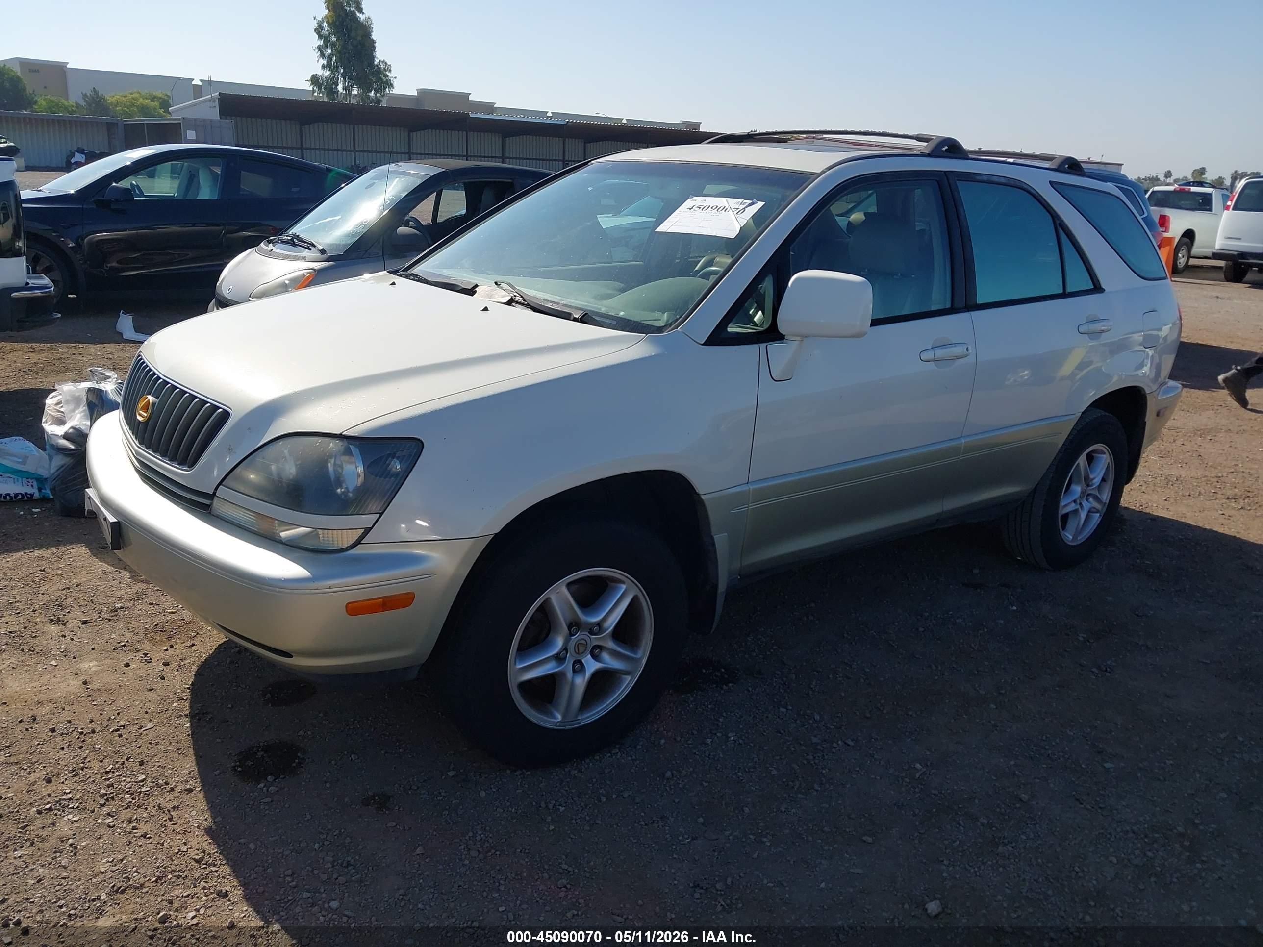 LEXUS RX image 2