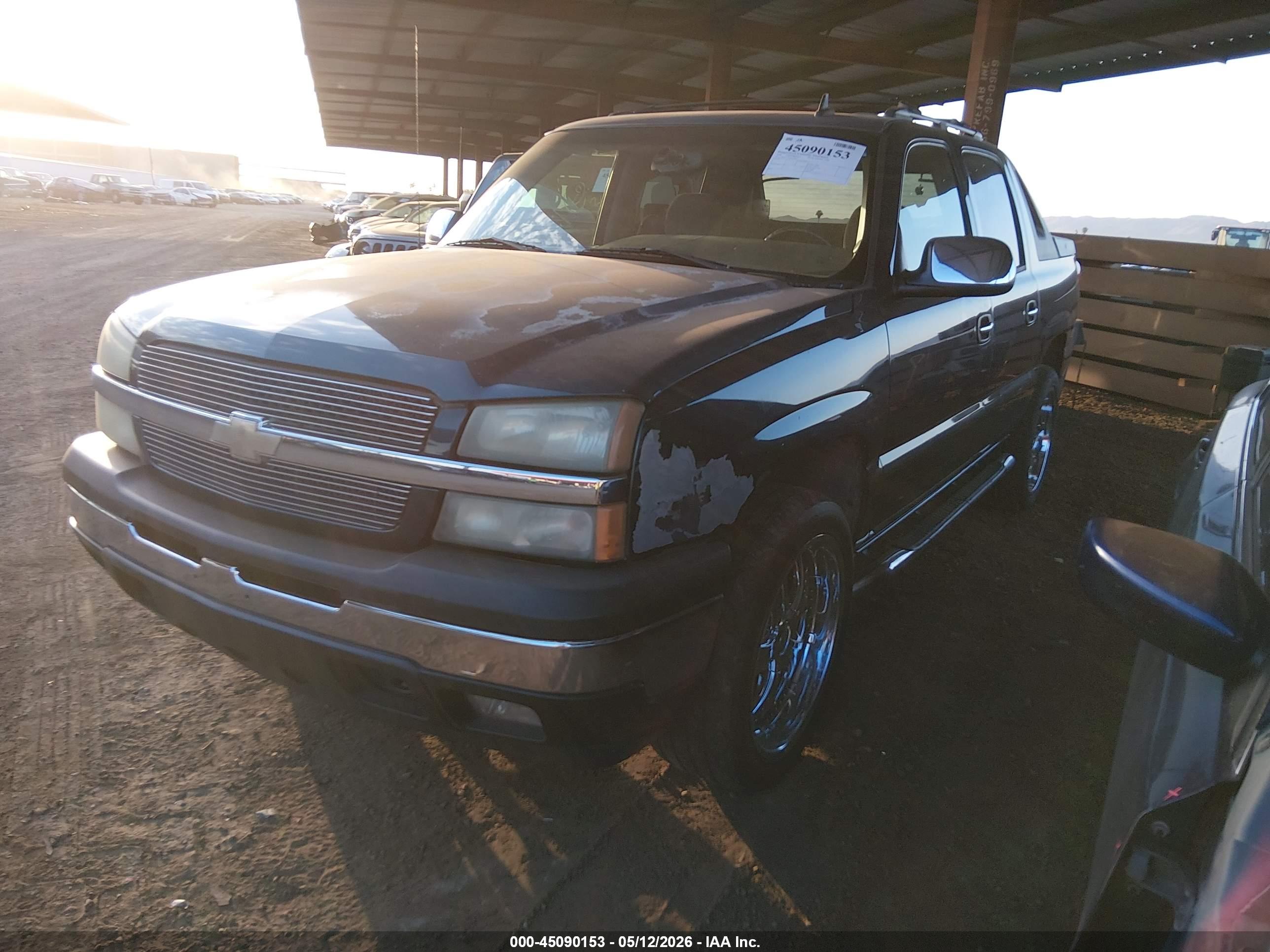 CHEVROLET AVALANCHE image 2