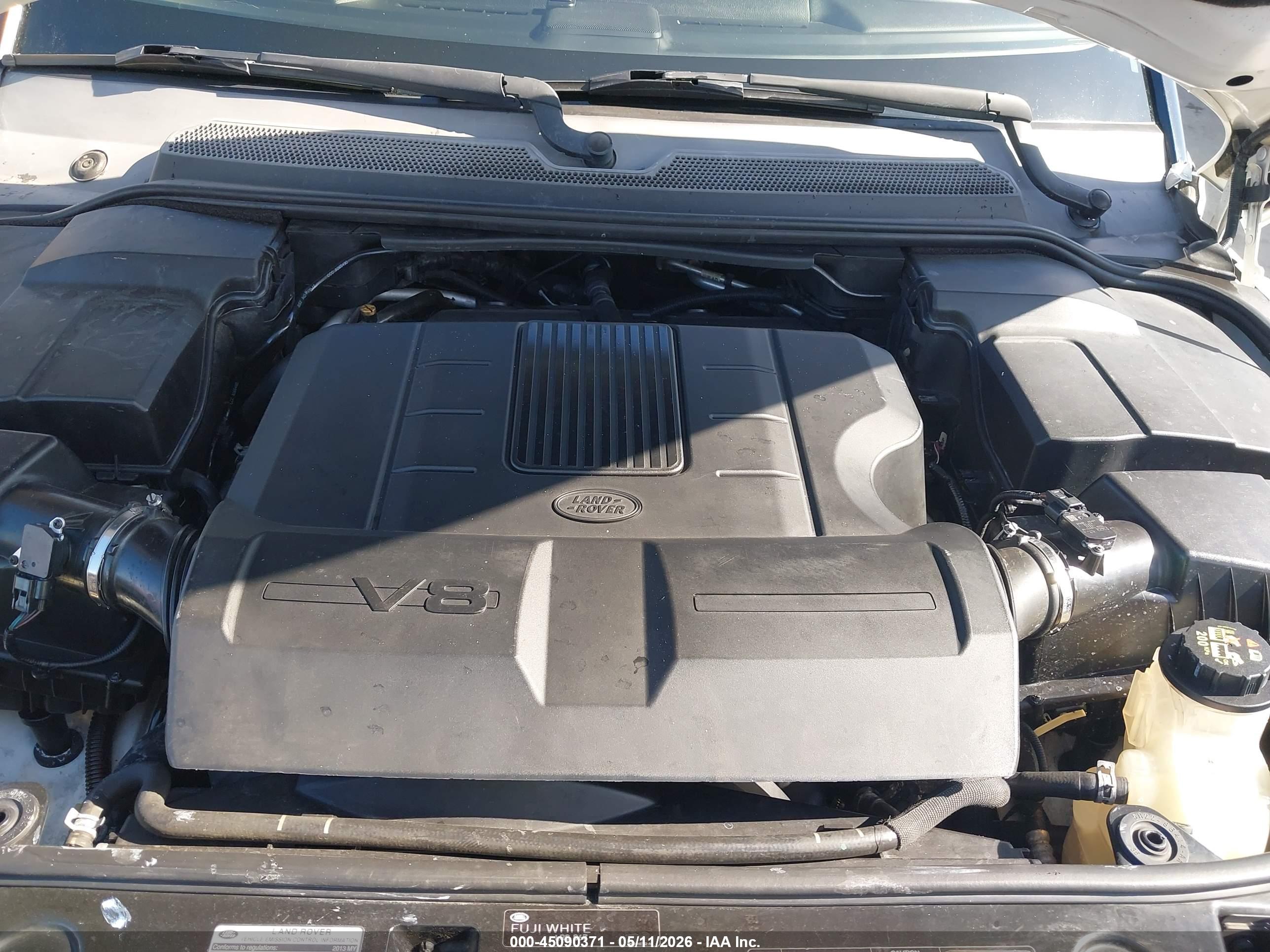LAND ROVER image 10