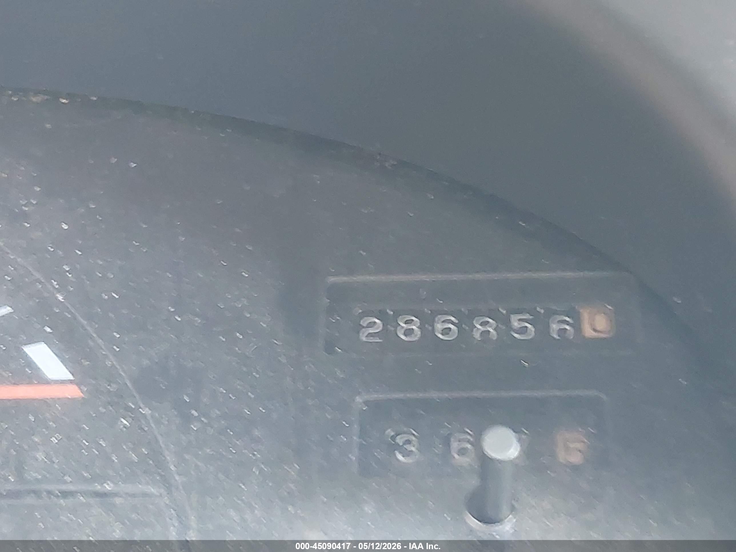 OLDSMOBILE 88 image 7