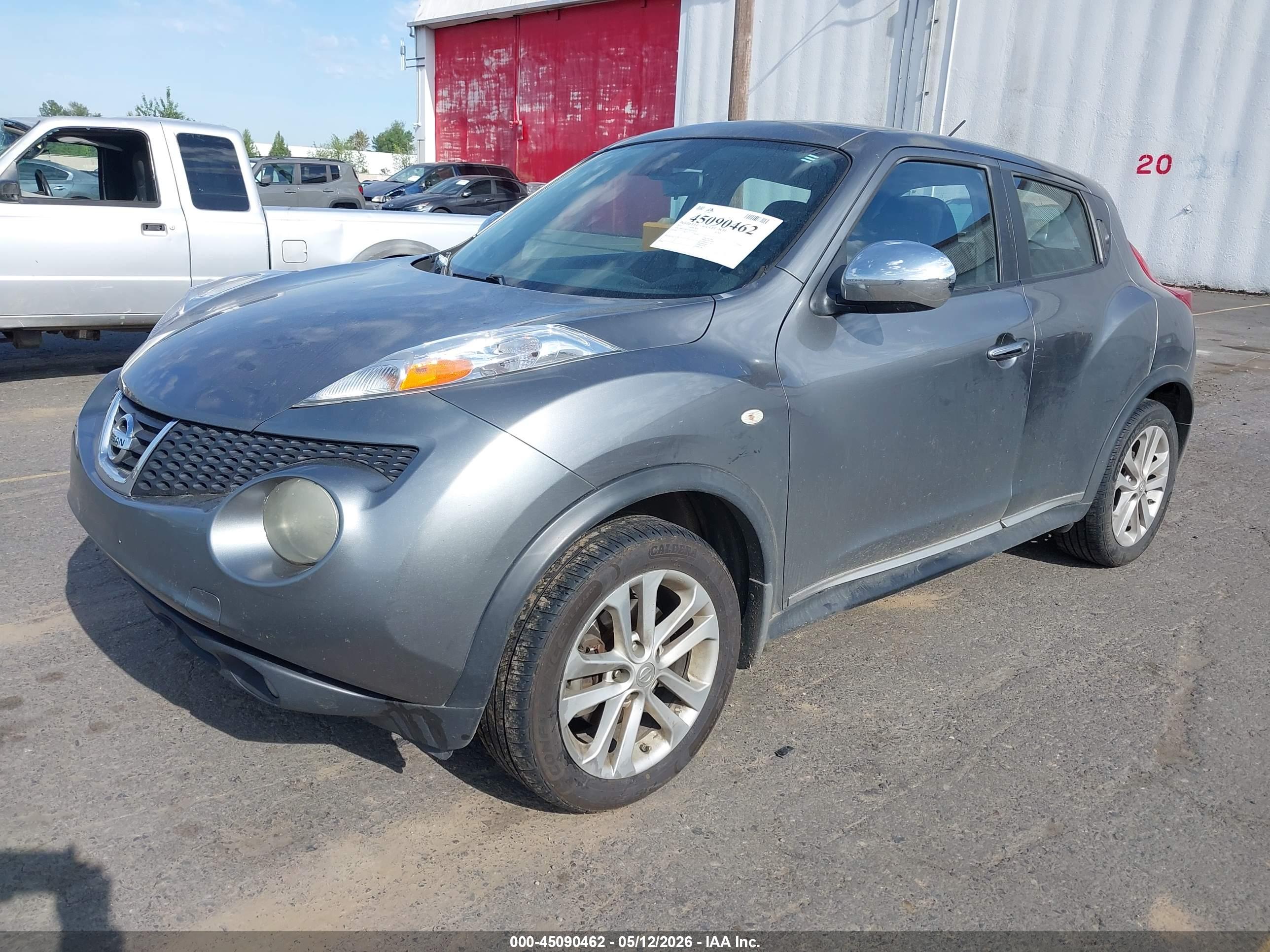NISSAN JUKE image 2