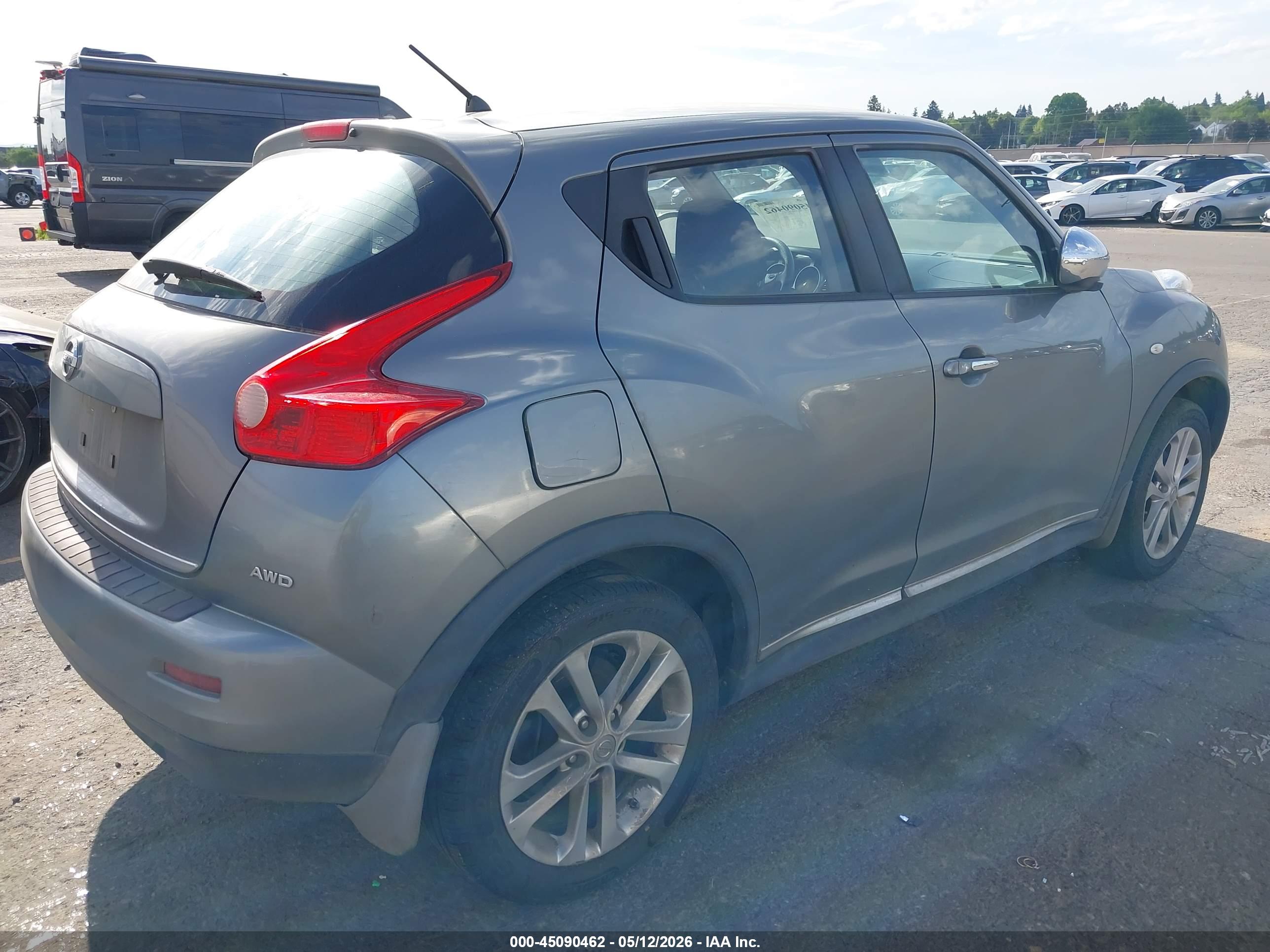 NISSAN JUKE image 4
