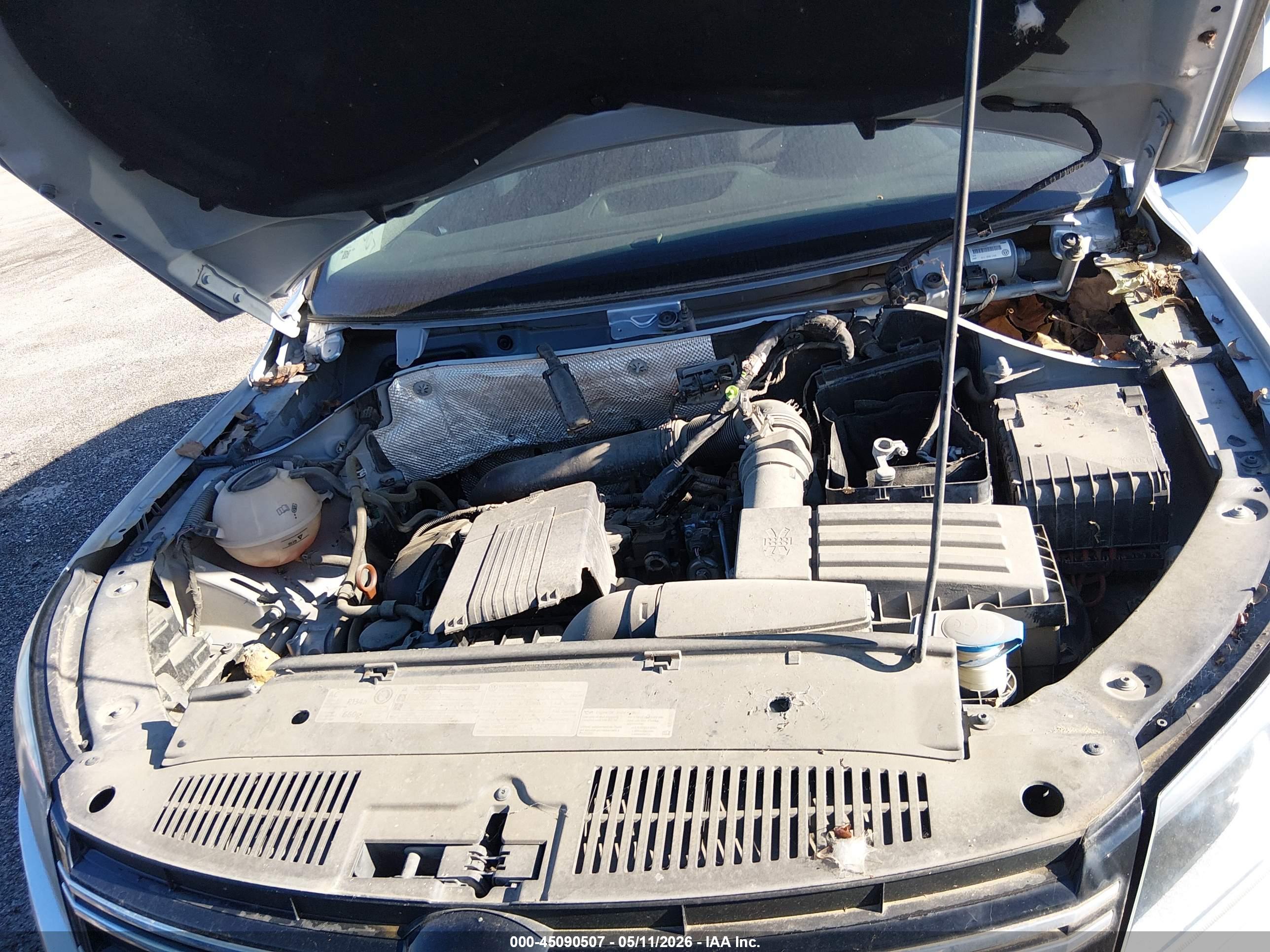 VOLKSWAGEN TIGUAN image 10