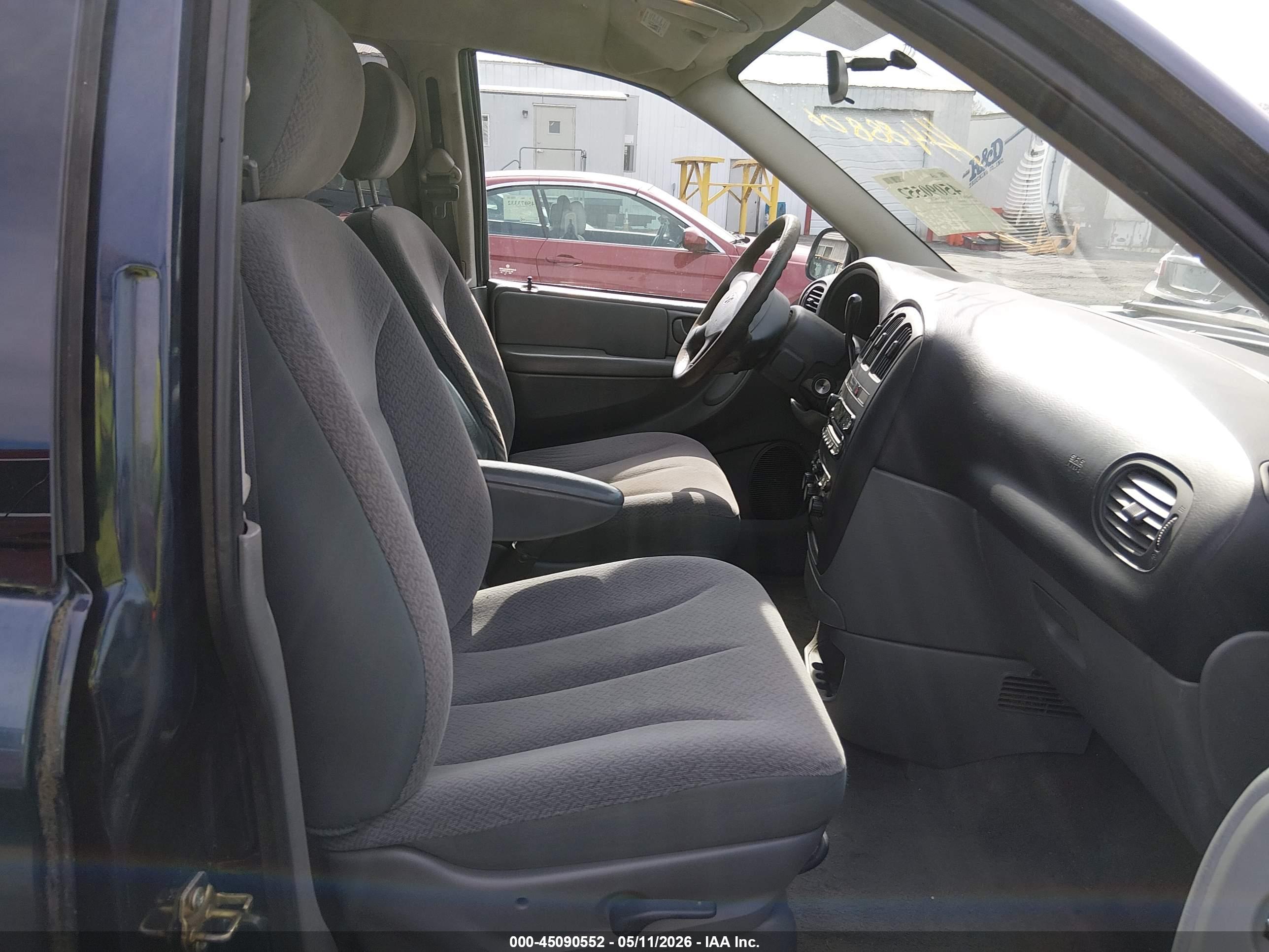 DODGE GRAND image 5