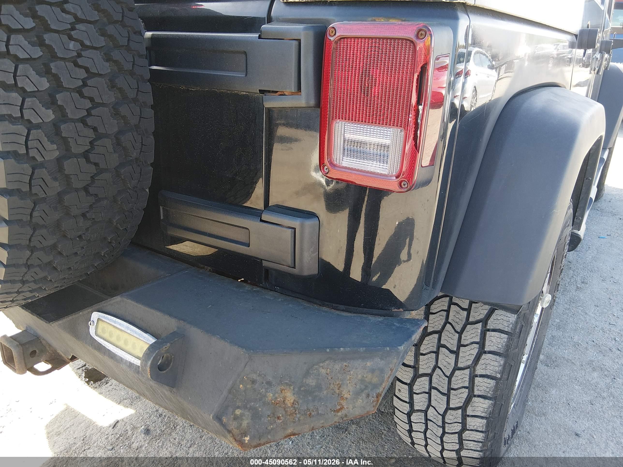 JEEP WRANGLER image 6