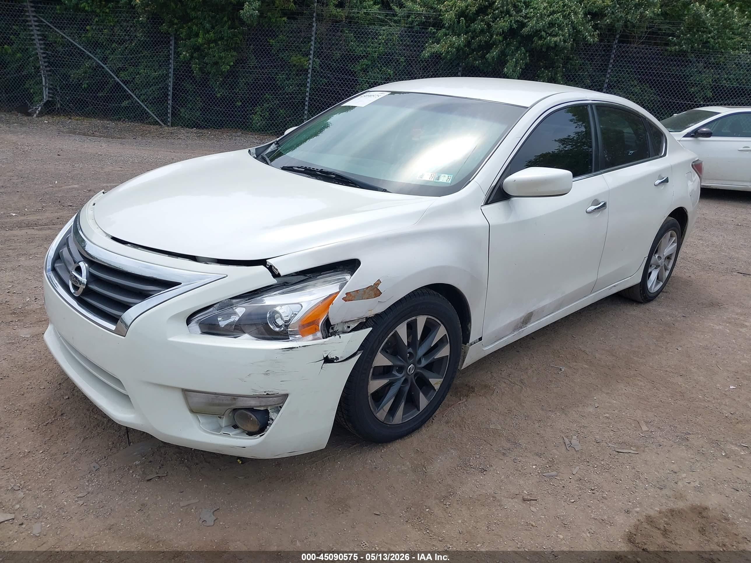 NISSAN ALTIMA image 2