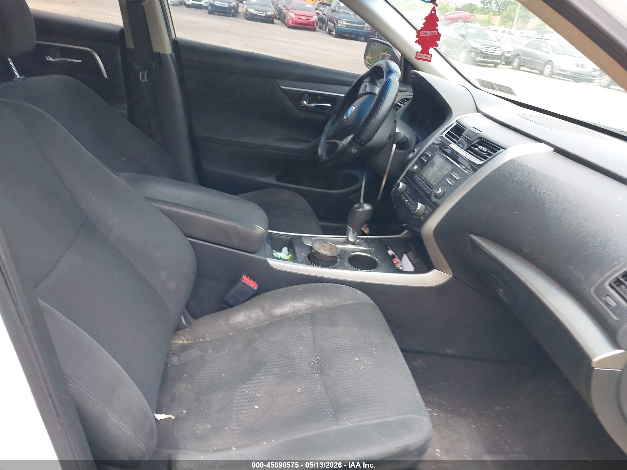 NISSAN ALTIMA image 5