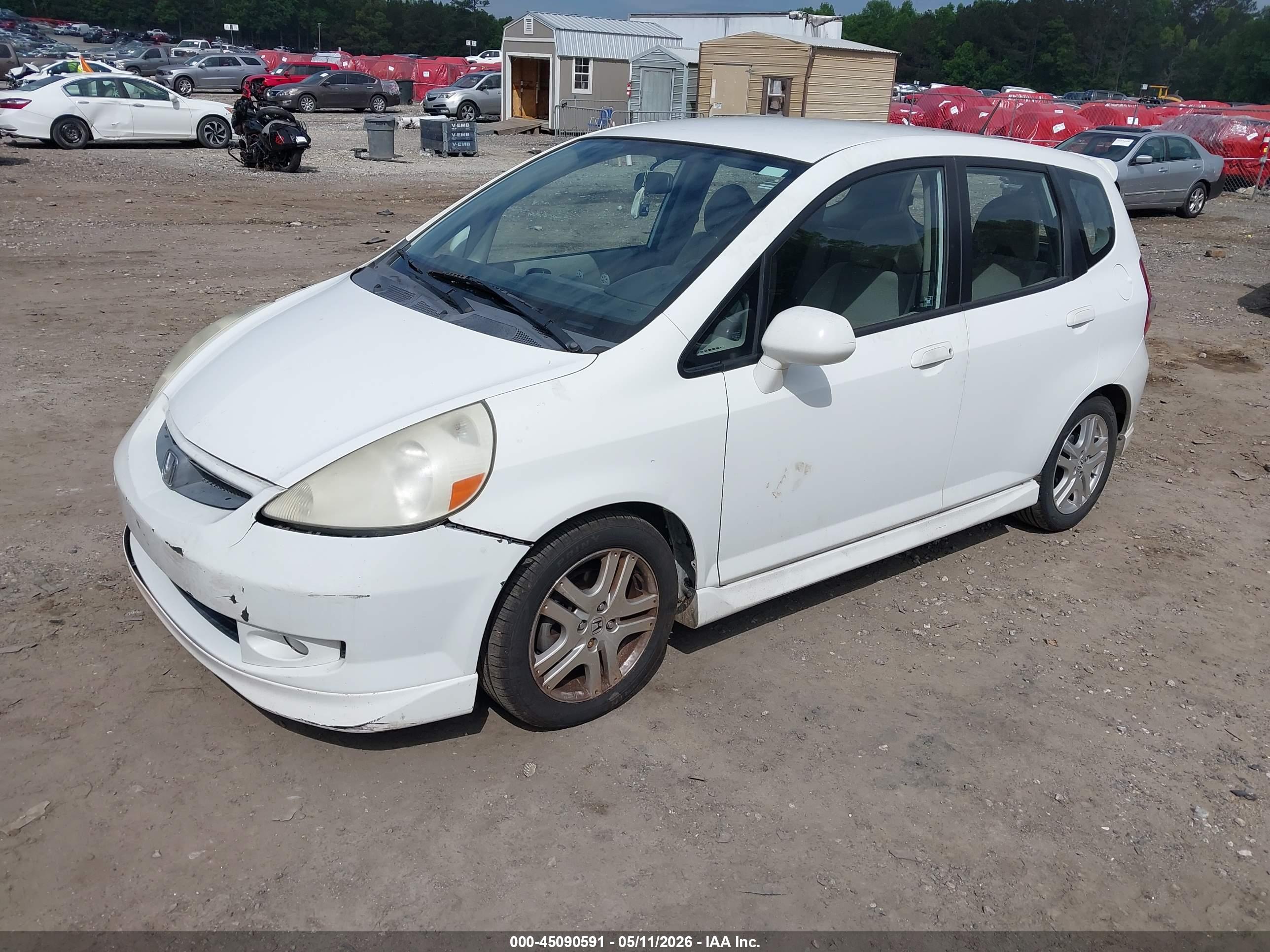 HONDA FIT image 2