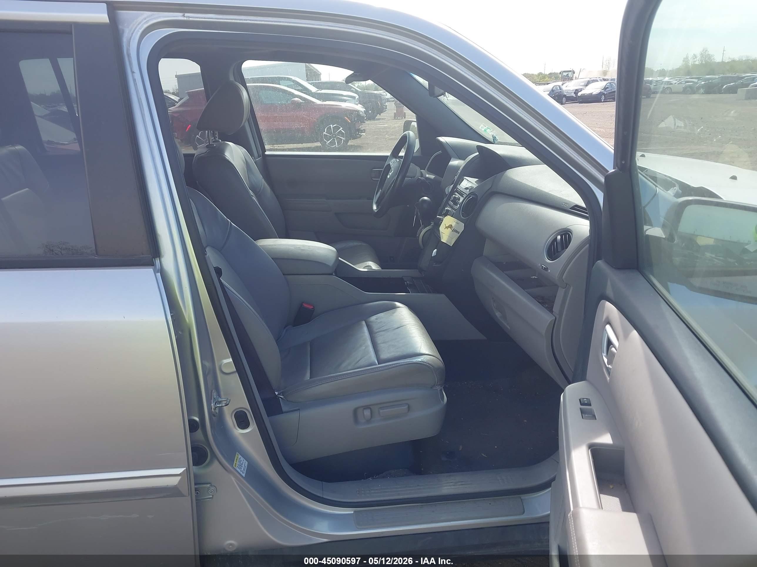 HONDA PILOT image 5
