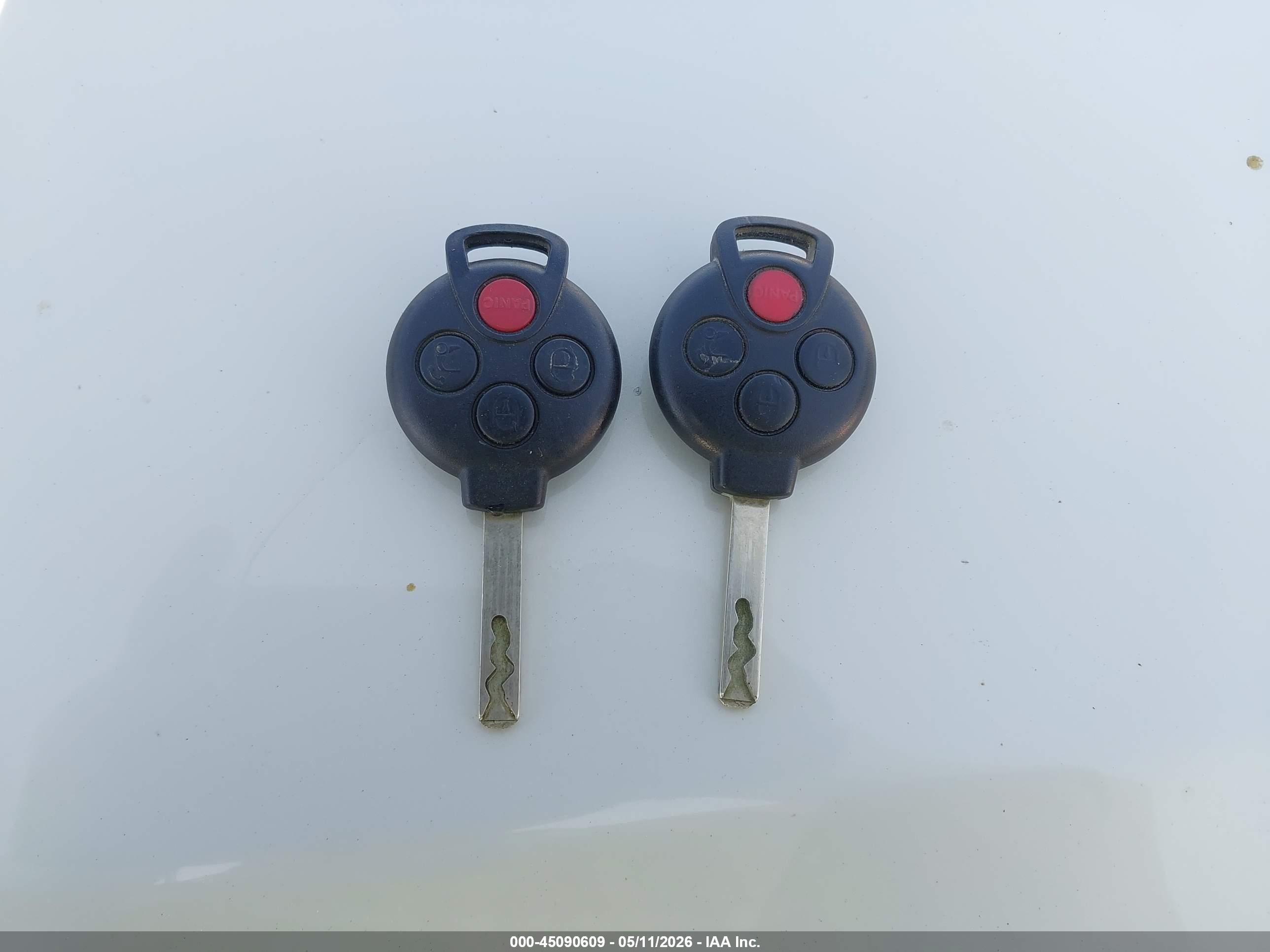 SMART FORTWO image 11