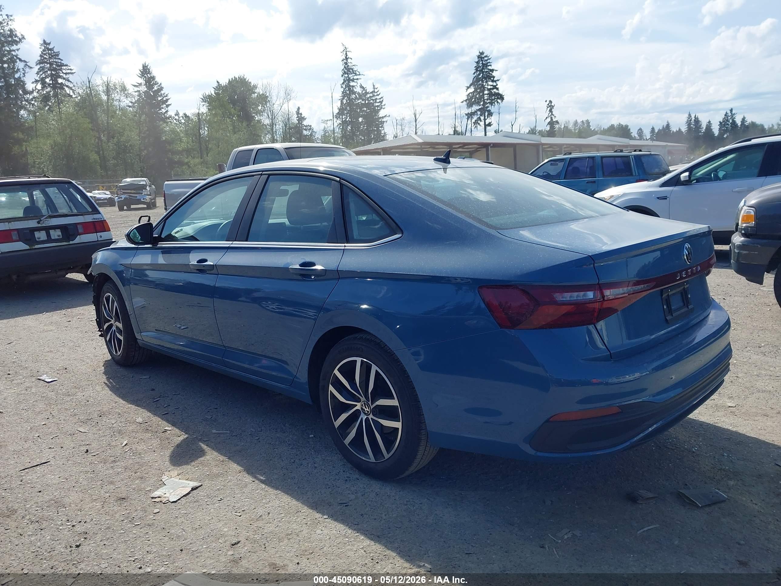 VOLKSWAGEN JETTA image 3