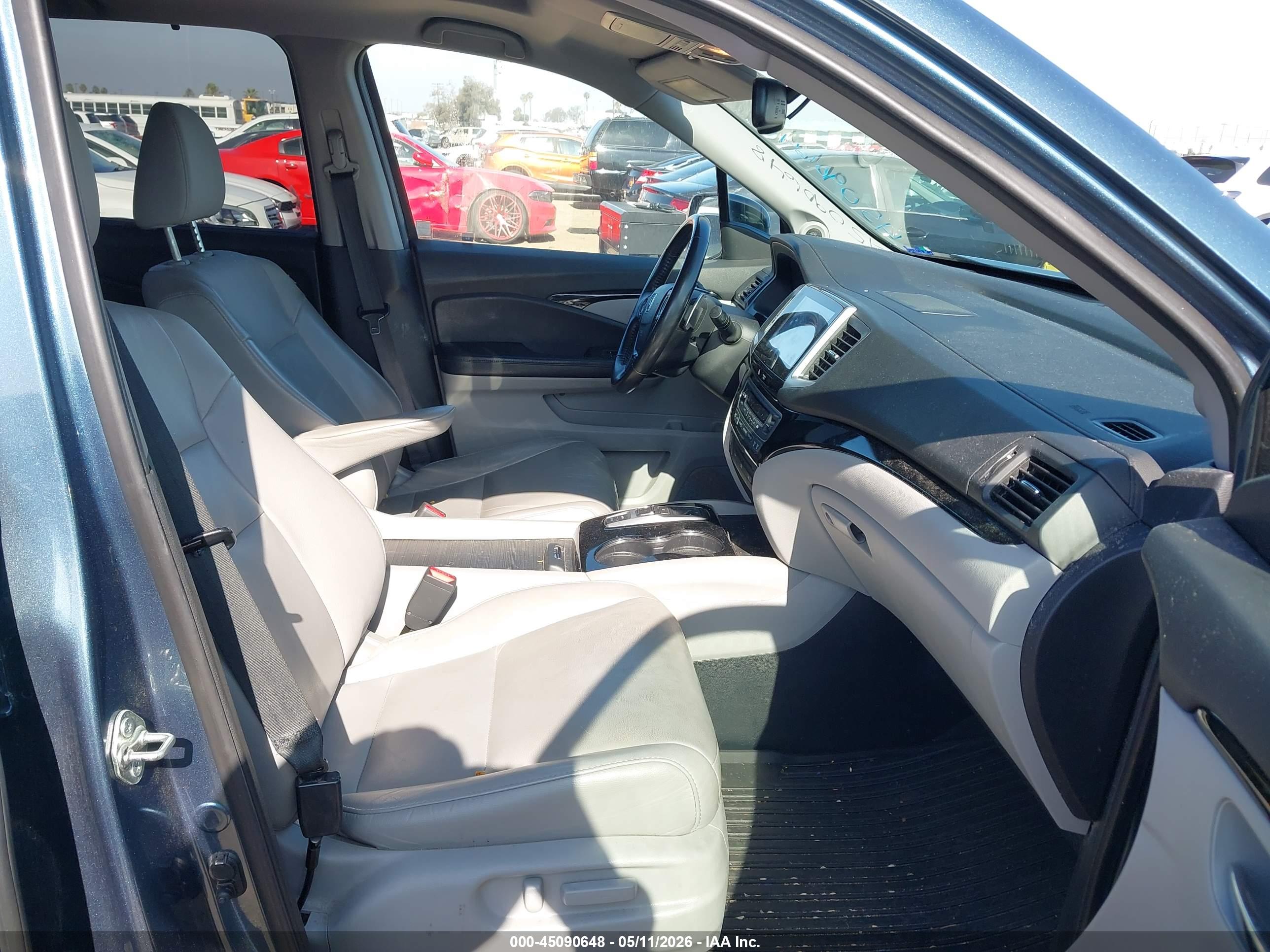 HONDA PILOT image 5