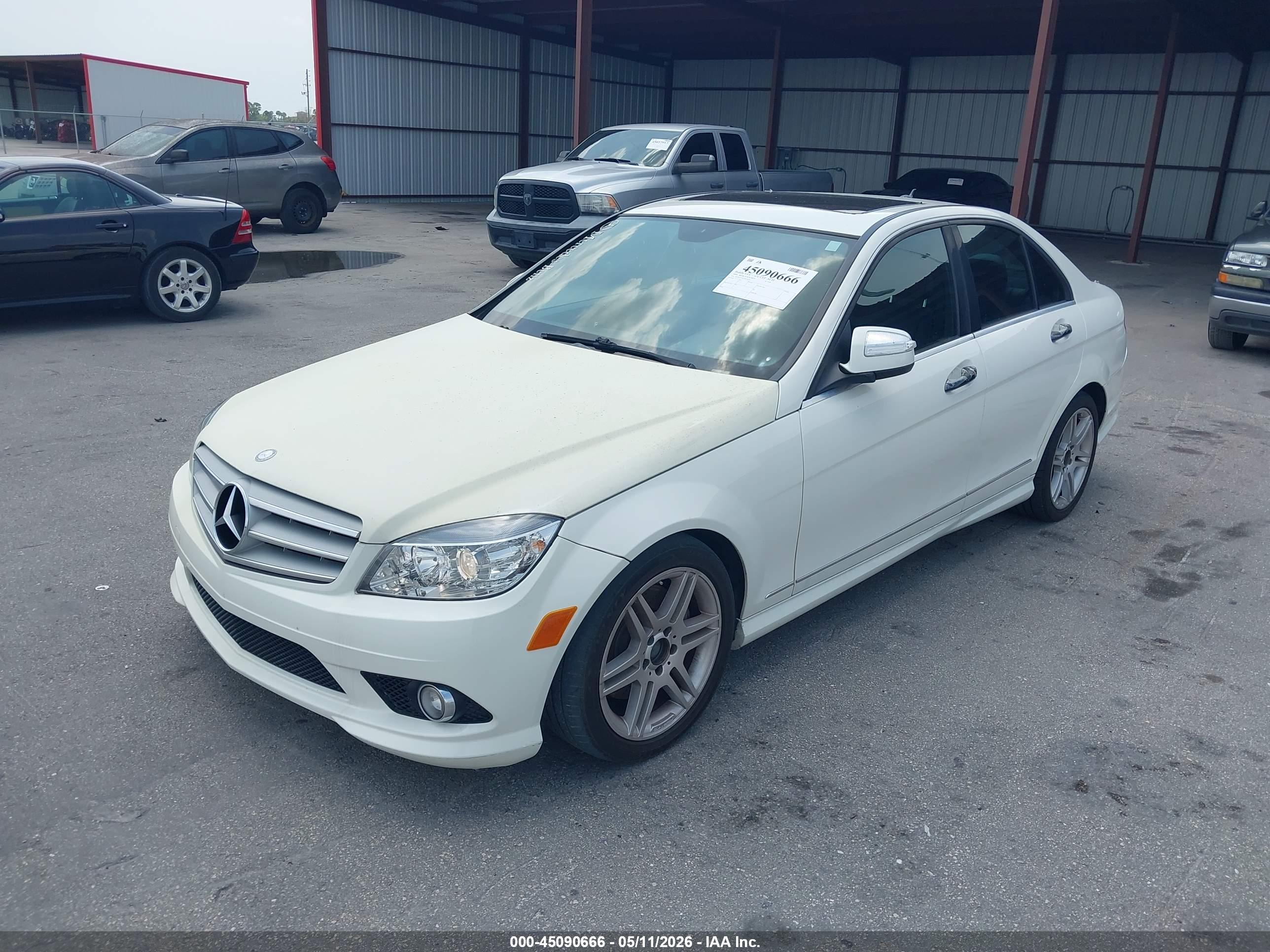 MERCEDES-BENZ C image 2